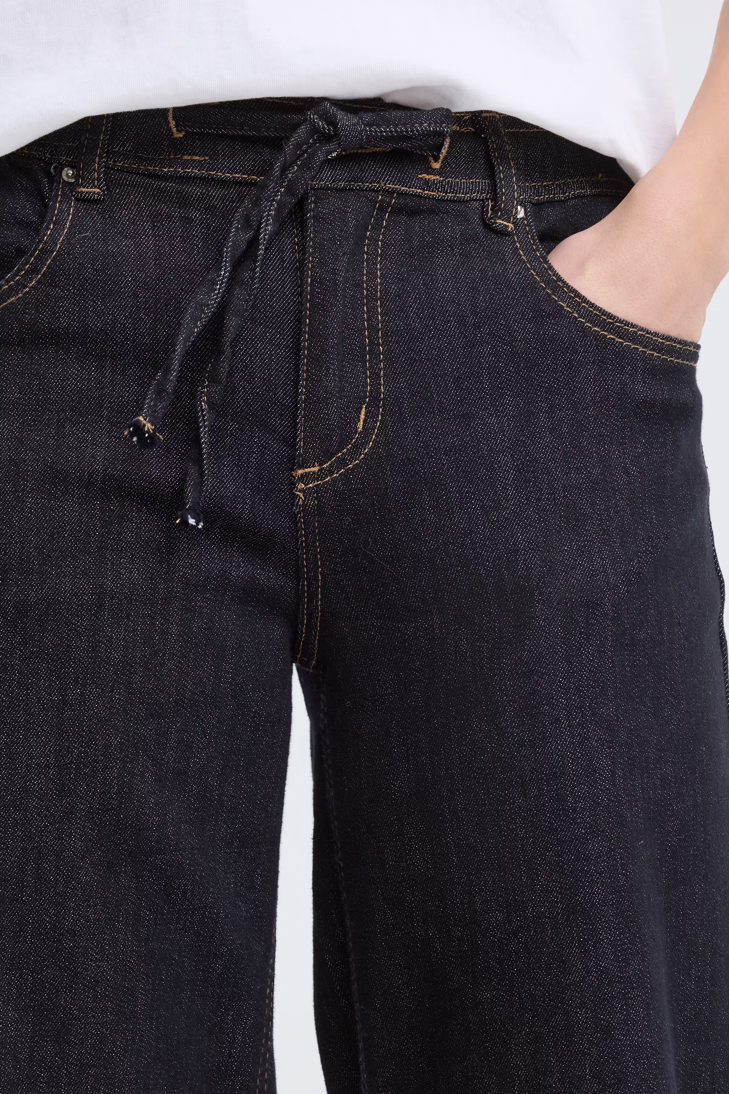 SBAUGUSTAS Jeans LOOKBOOK DETAIL 22101100-194118