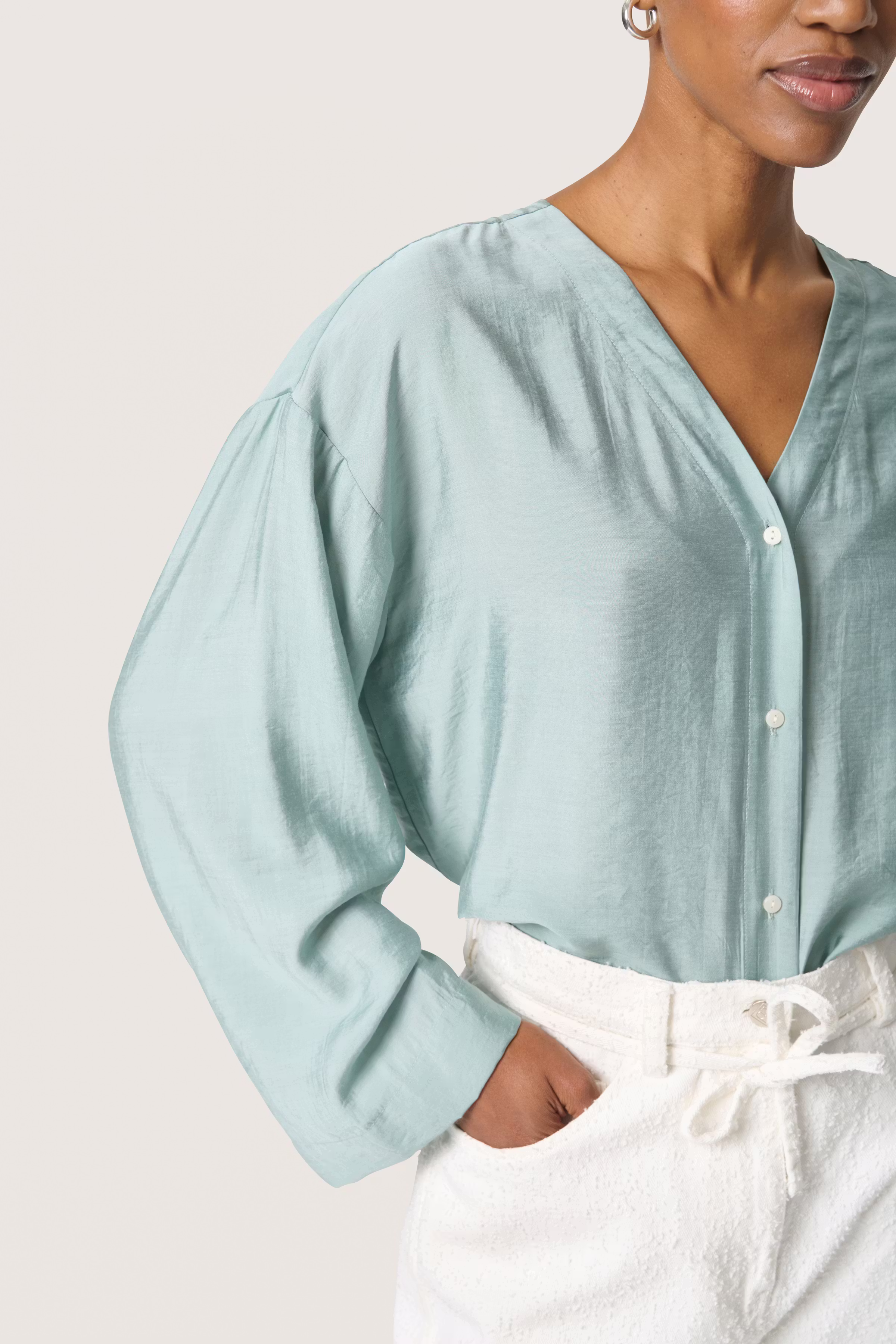 SLLeodora Shirt LOOKBOOK DETAIL 30408093-164706