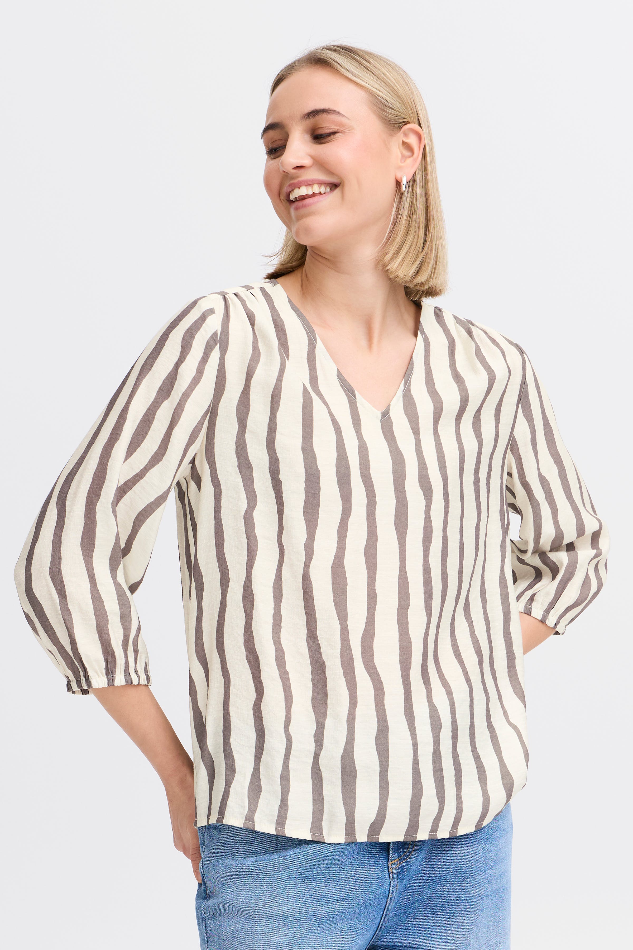 FRARIANA Blouse LOOKBOOK FRONT 20615424-204455