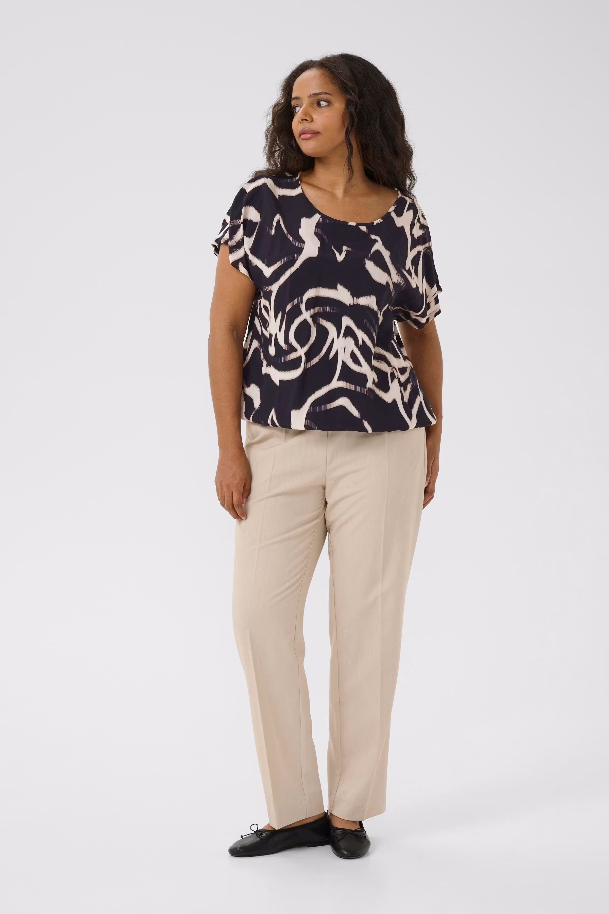 KCmaren Bluse LOOKBOOK FRONT 10583404-107701