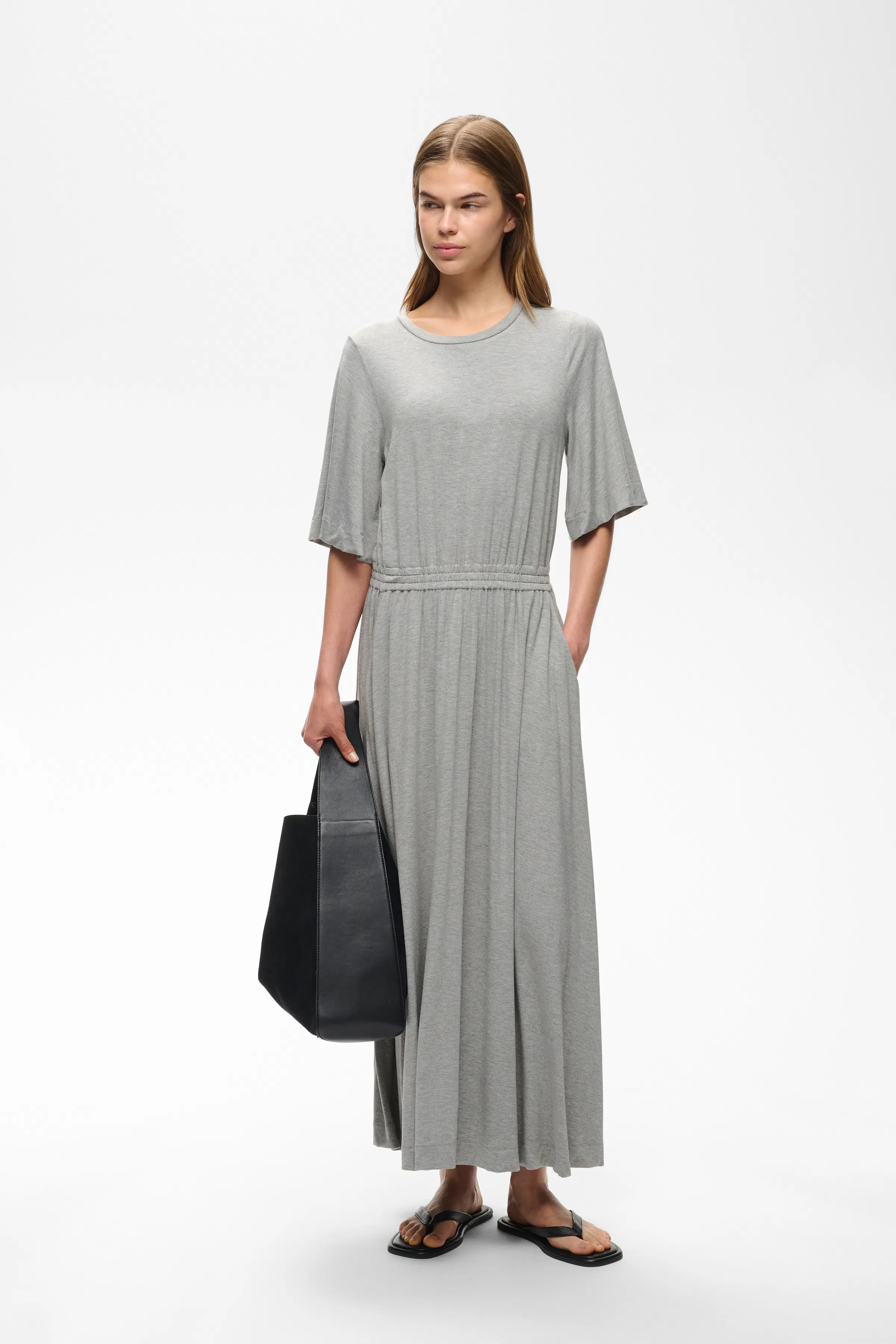 TalishaIW Klänning LOOKBOOK FRONT 30111320-1813041