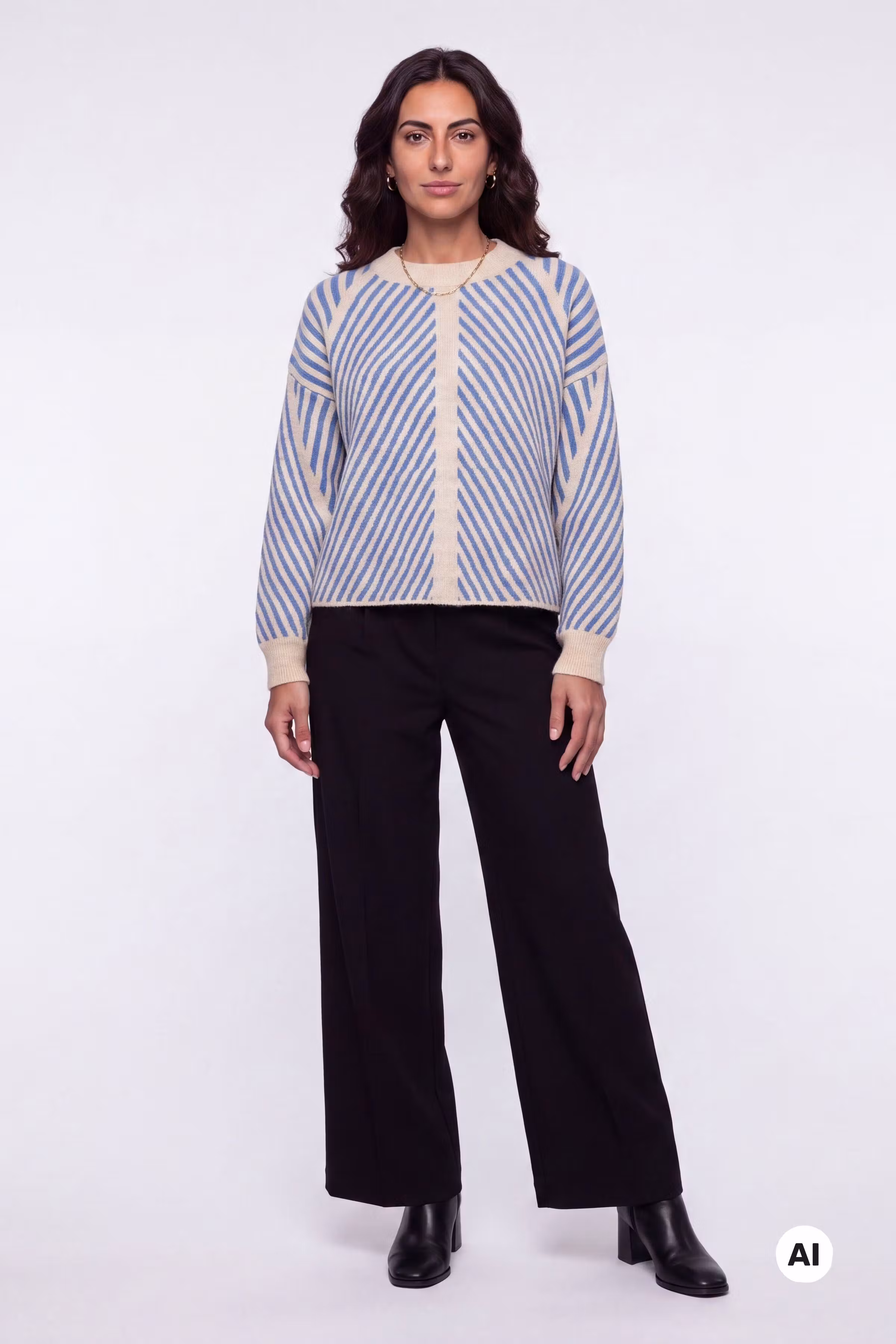 KAvera Pullover LOOKBOOK FRONT 10507817-104928