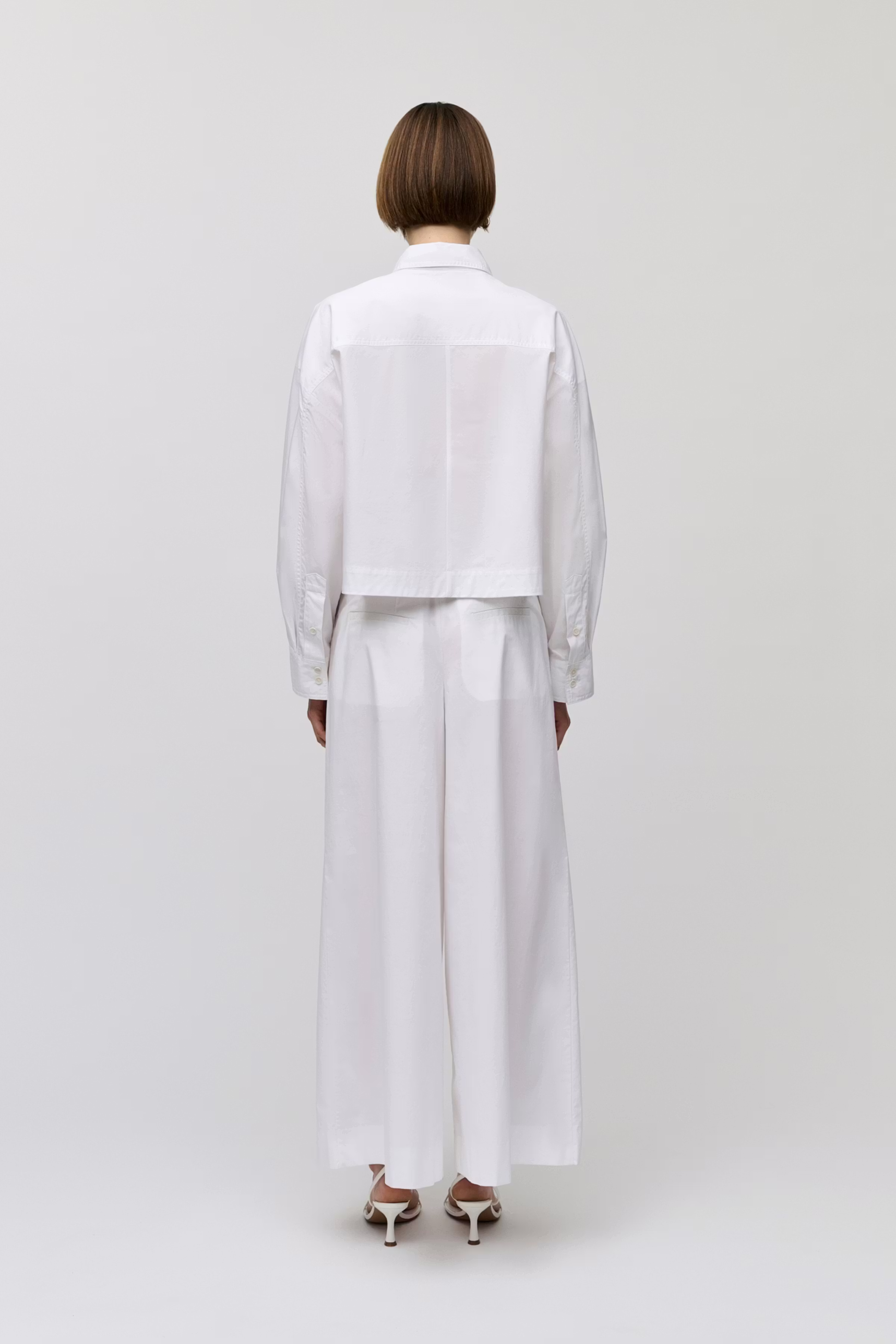 PIERINA Trousers LOOKBOOK BACK 30600520-WH001