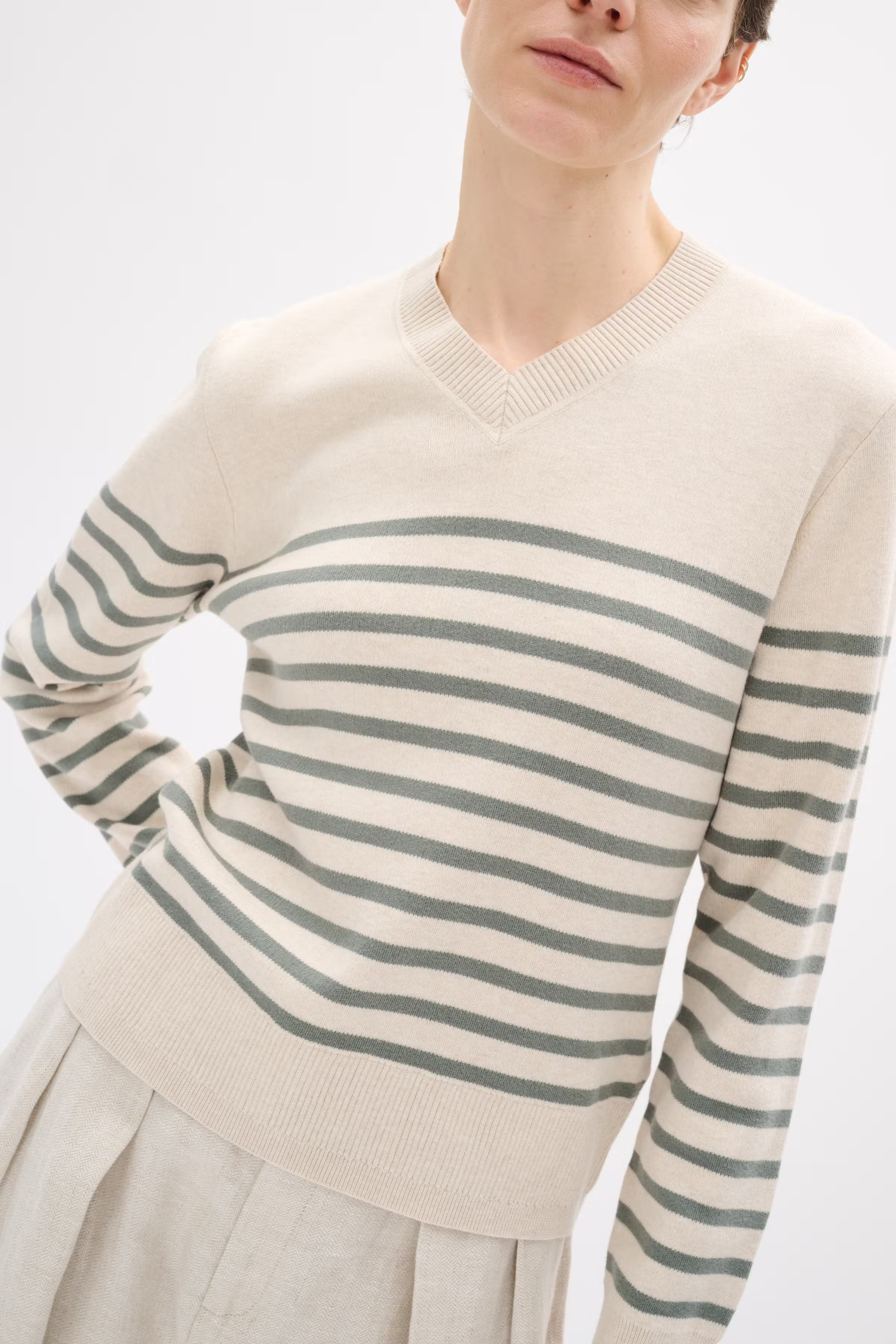 WallisIW Pullover LOOKBOOK FRONT 30110297-303570