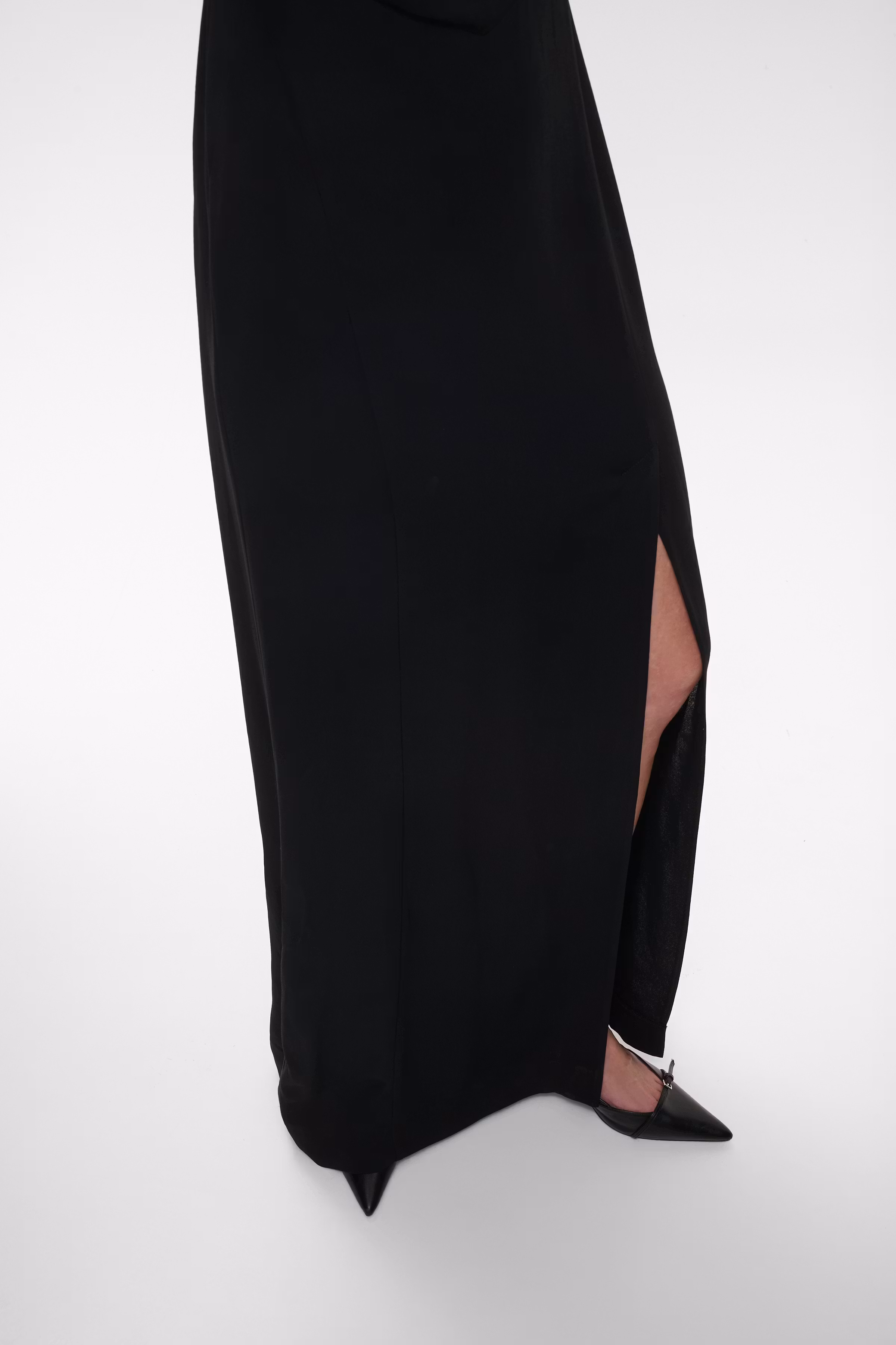 IOOona Dress LOOKBOOK FRONT 30600013-BK999