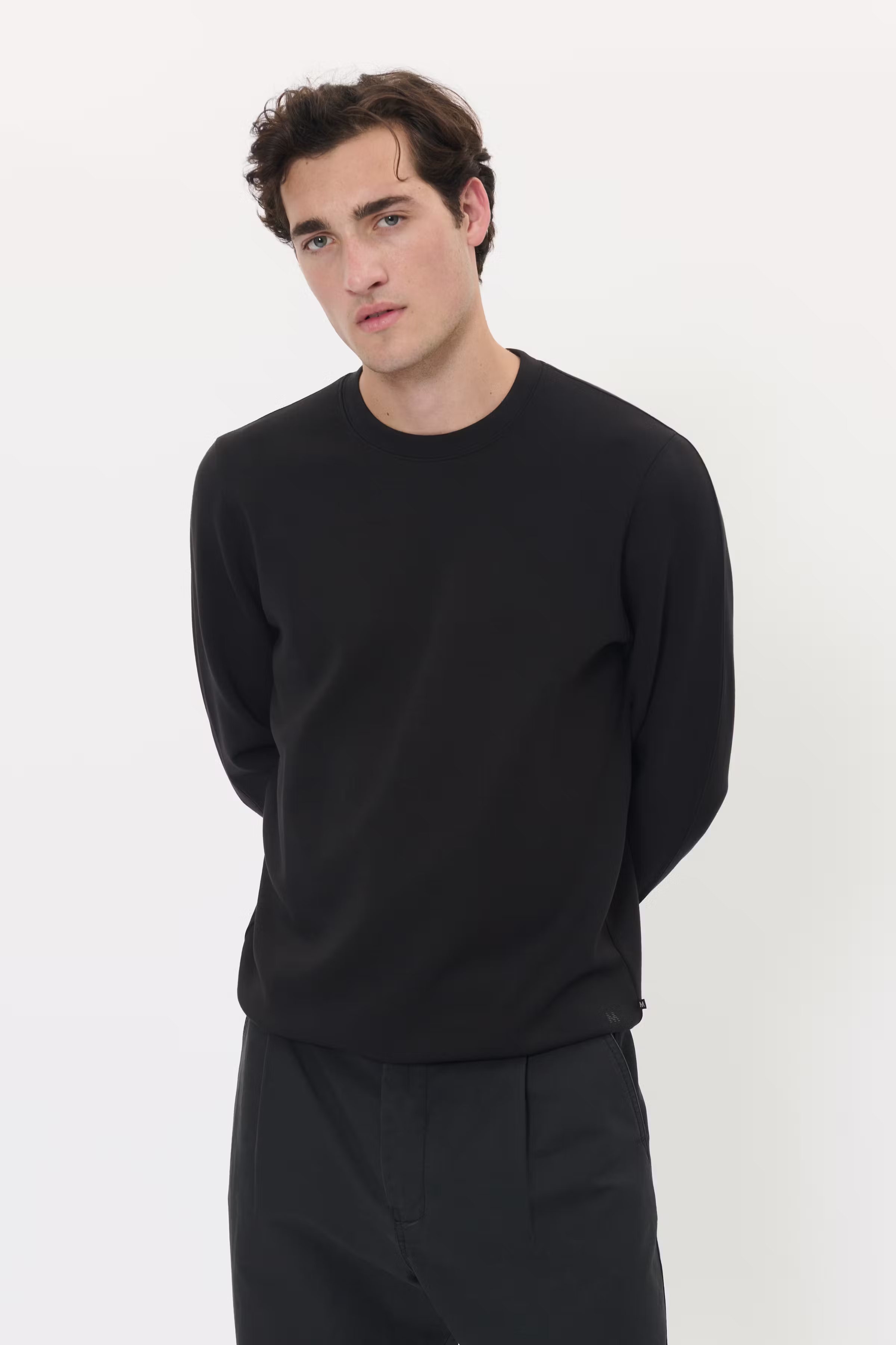 MAharry Pullover LOOKBOOK FRONT 30206535-300275