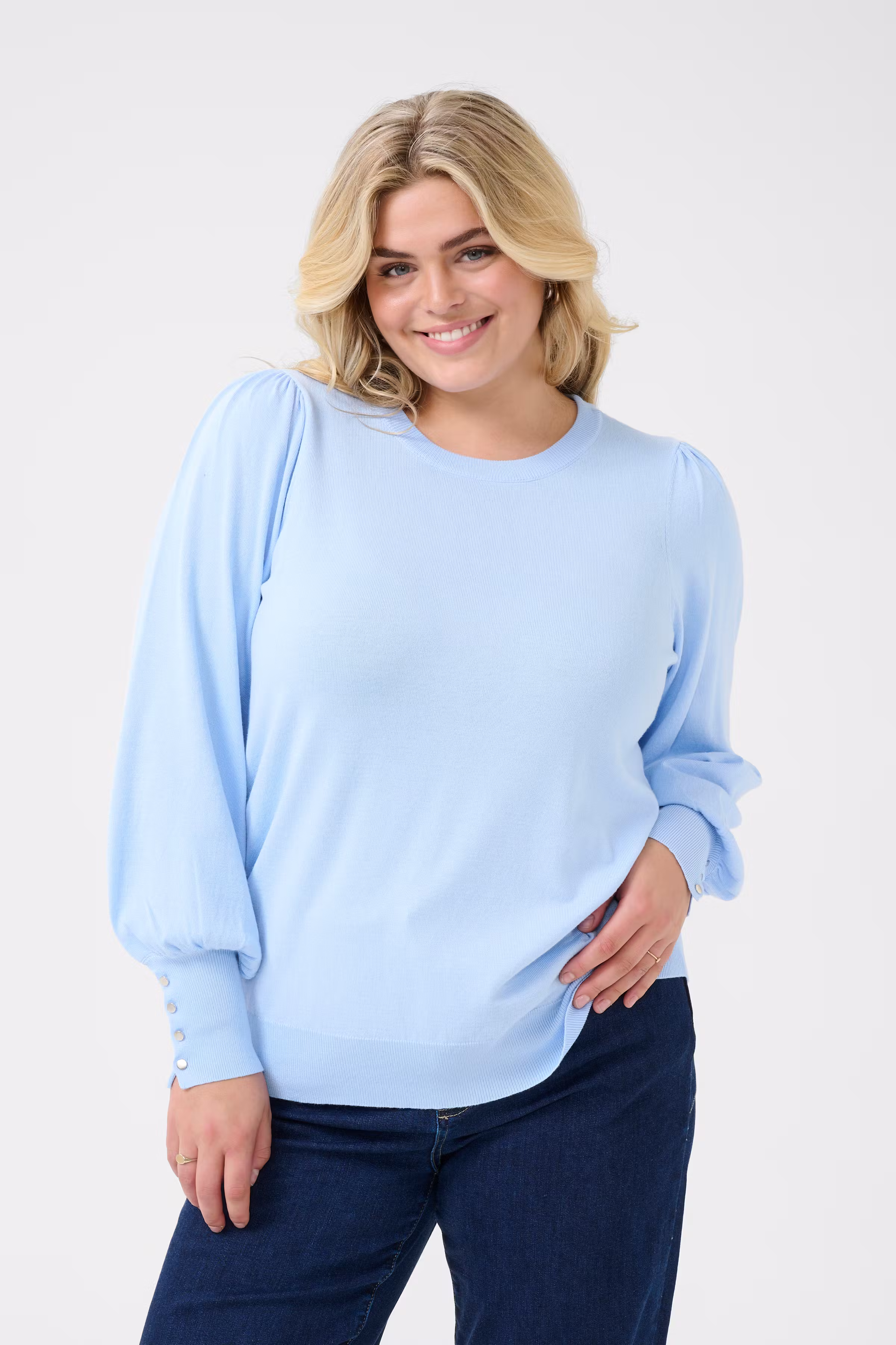 KClizzy Pullover LOOKBOOK FRONT 10582915-154031