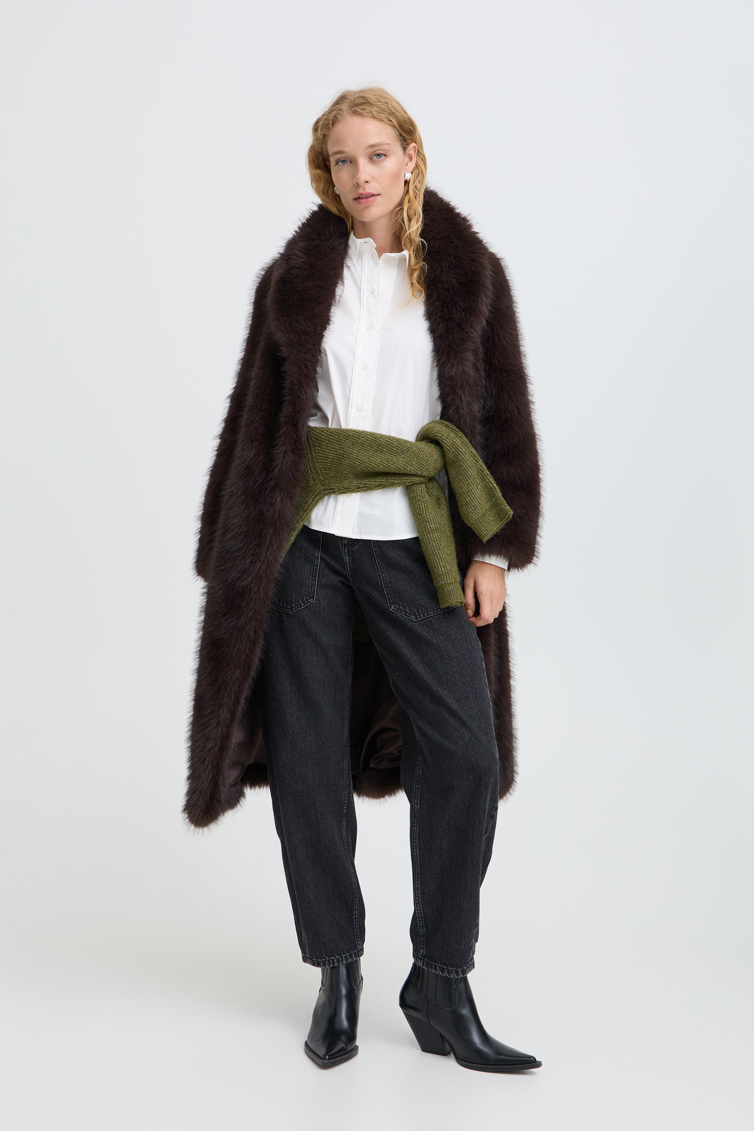 BYAKAJA Mantel LOOKBOOK FRONT 20819785-191016