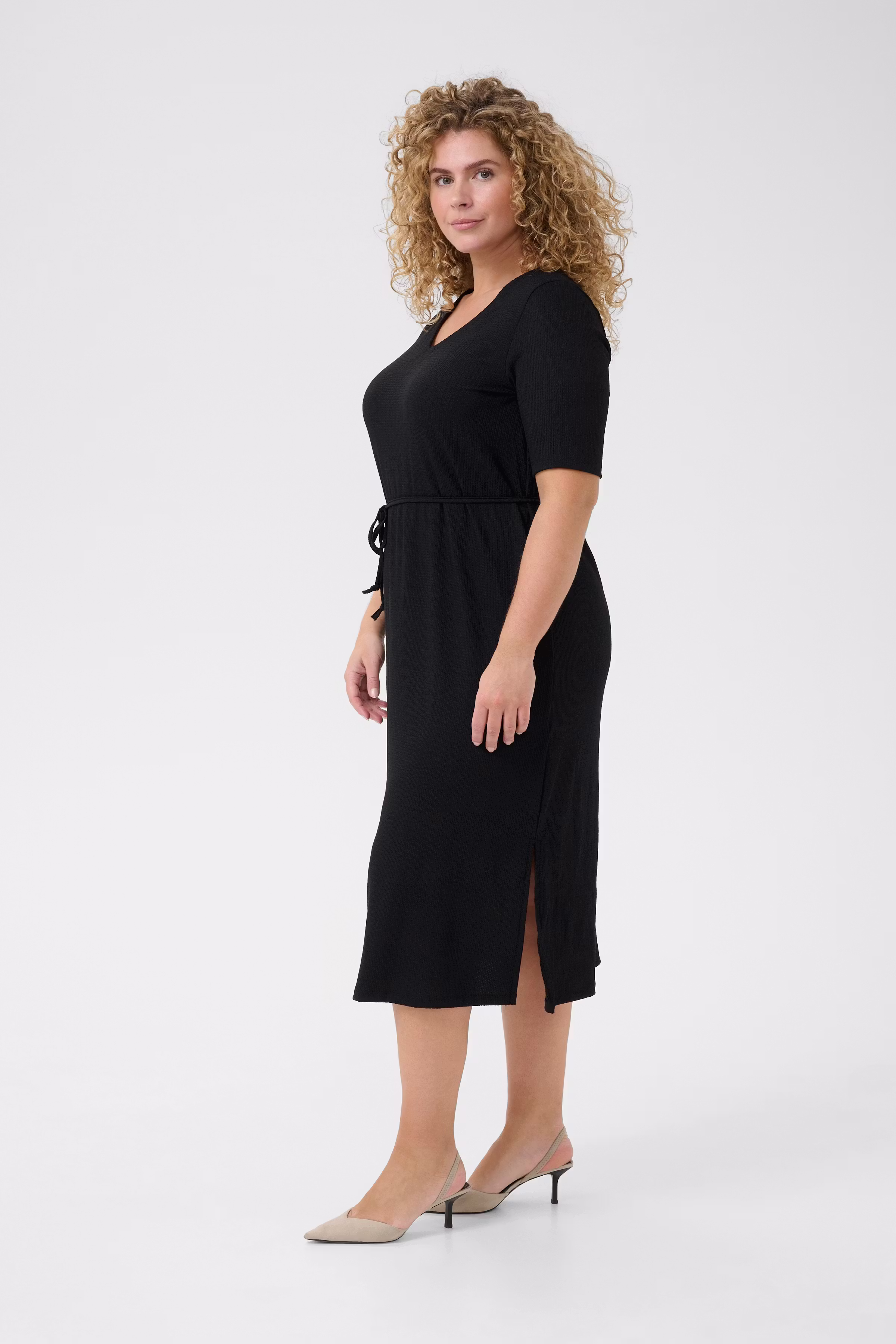 KCivena Dress LOOKBOOK FRONT 10583103-100121