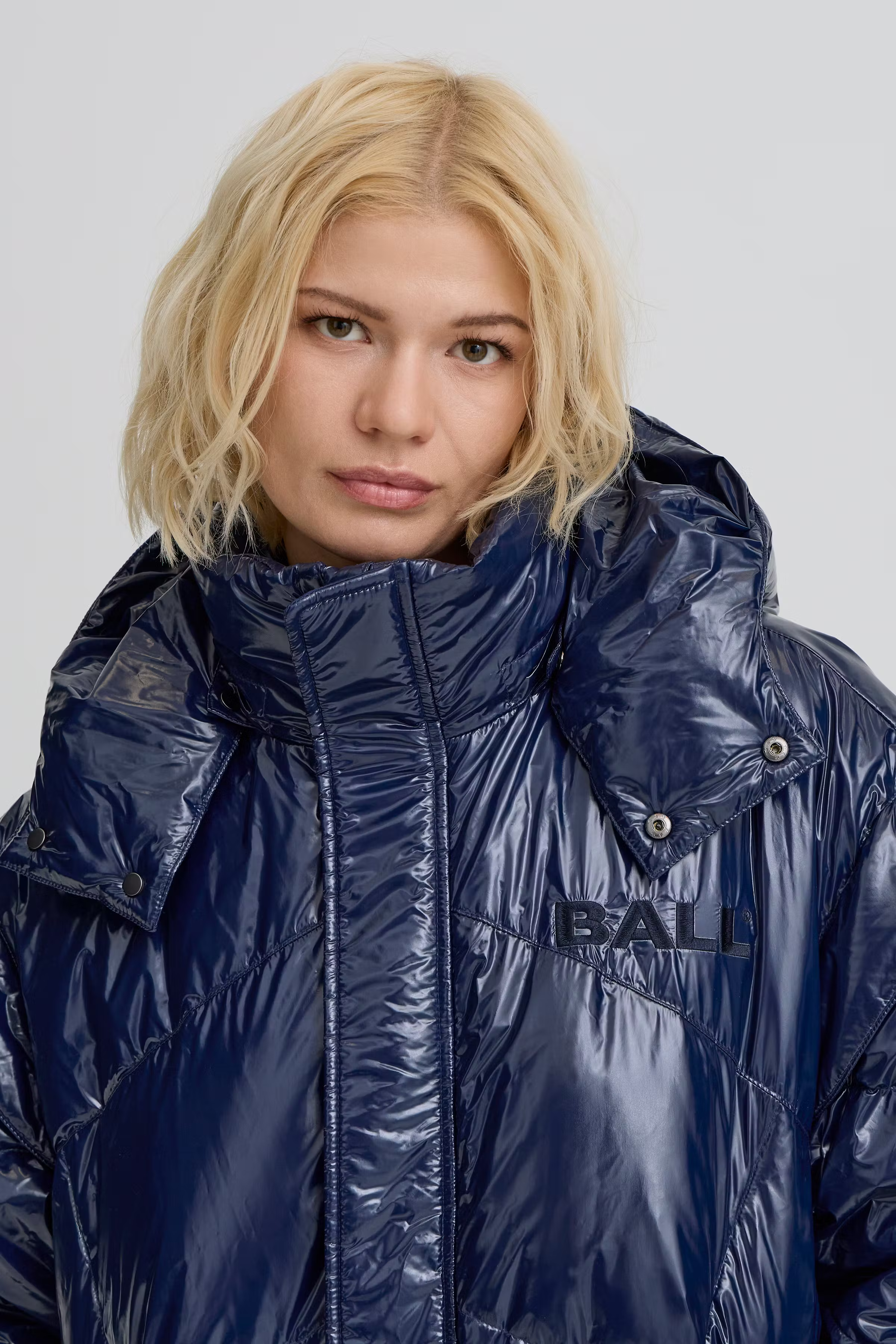 BASALVADORE Oberbekleidung LOOKBOOK DETAIL 50405037-193921