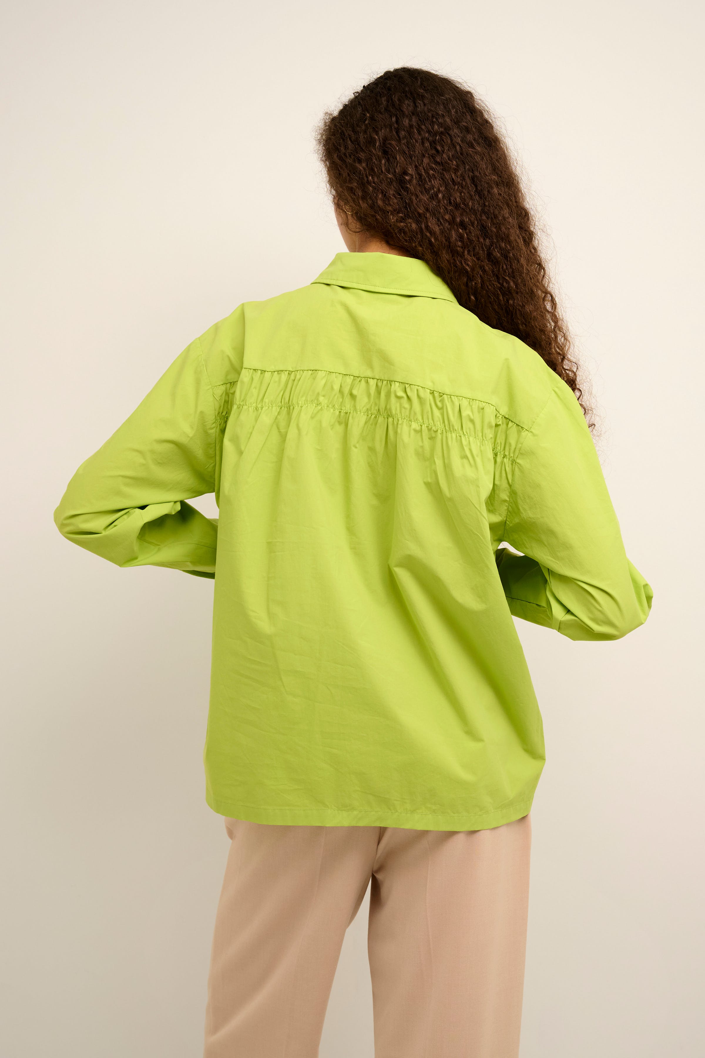 HaydenKB Shirt LOOKBOOK BACK 10104277-140244