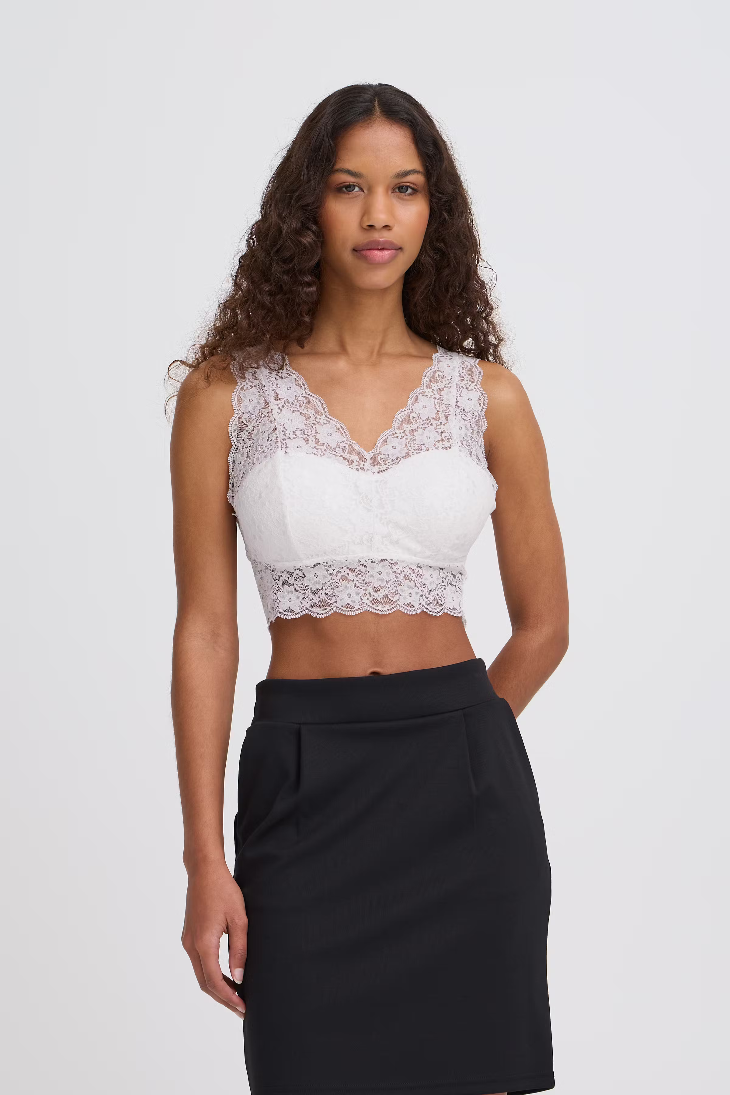 IXLARISA Top LOOKBOOK FRONT 20123695-114201