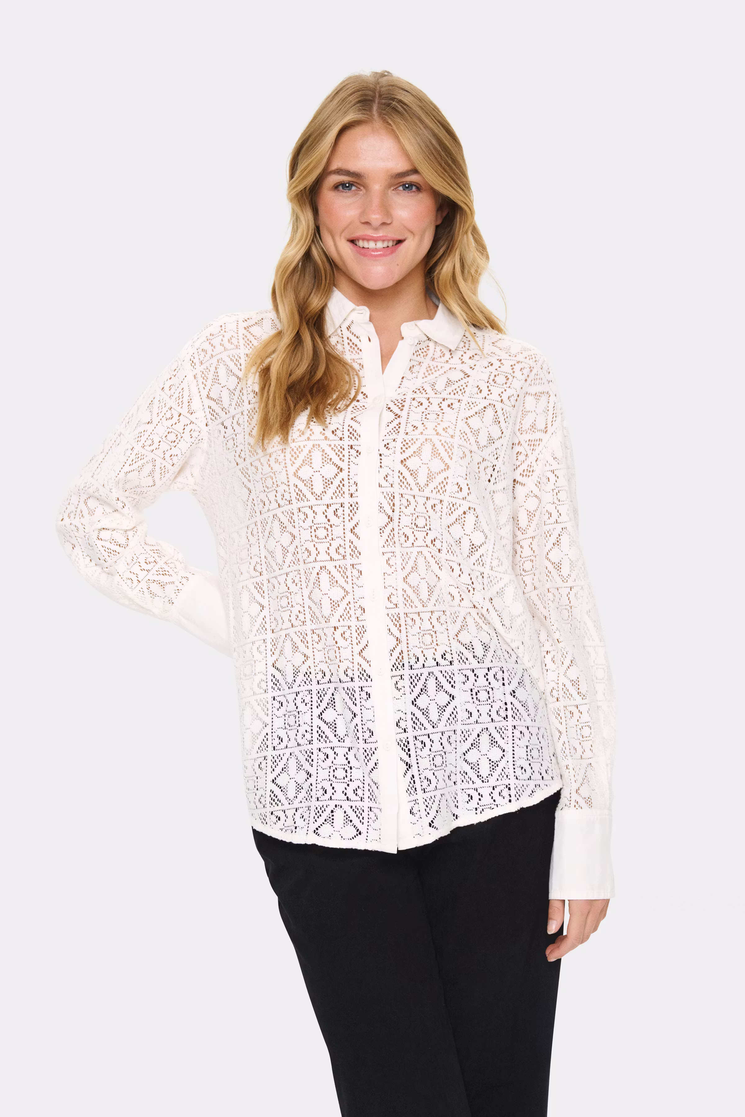 MartinaSZ Shirt LOOKBOOK FRONT 30514378-110605