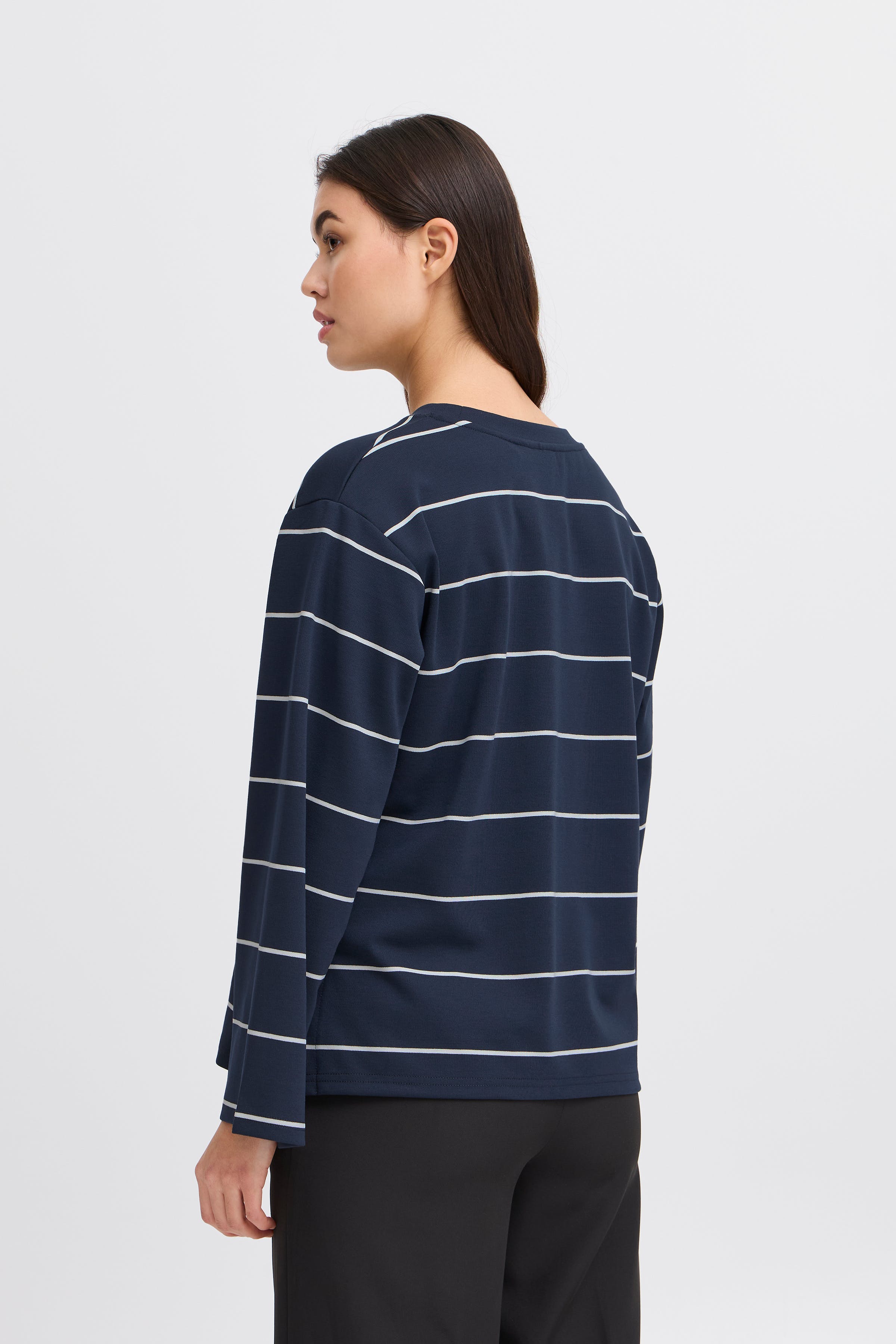 IHKALA LS Long sleeved T-shirt LOOKBOOK BACK 20122673-204497