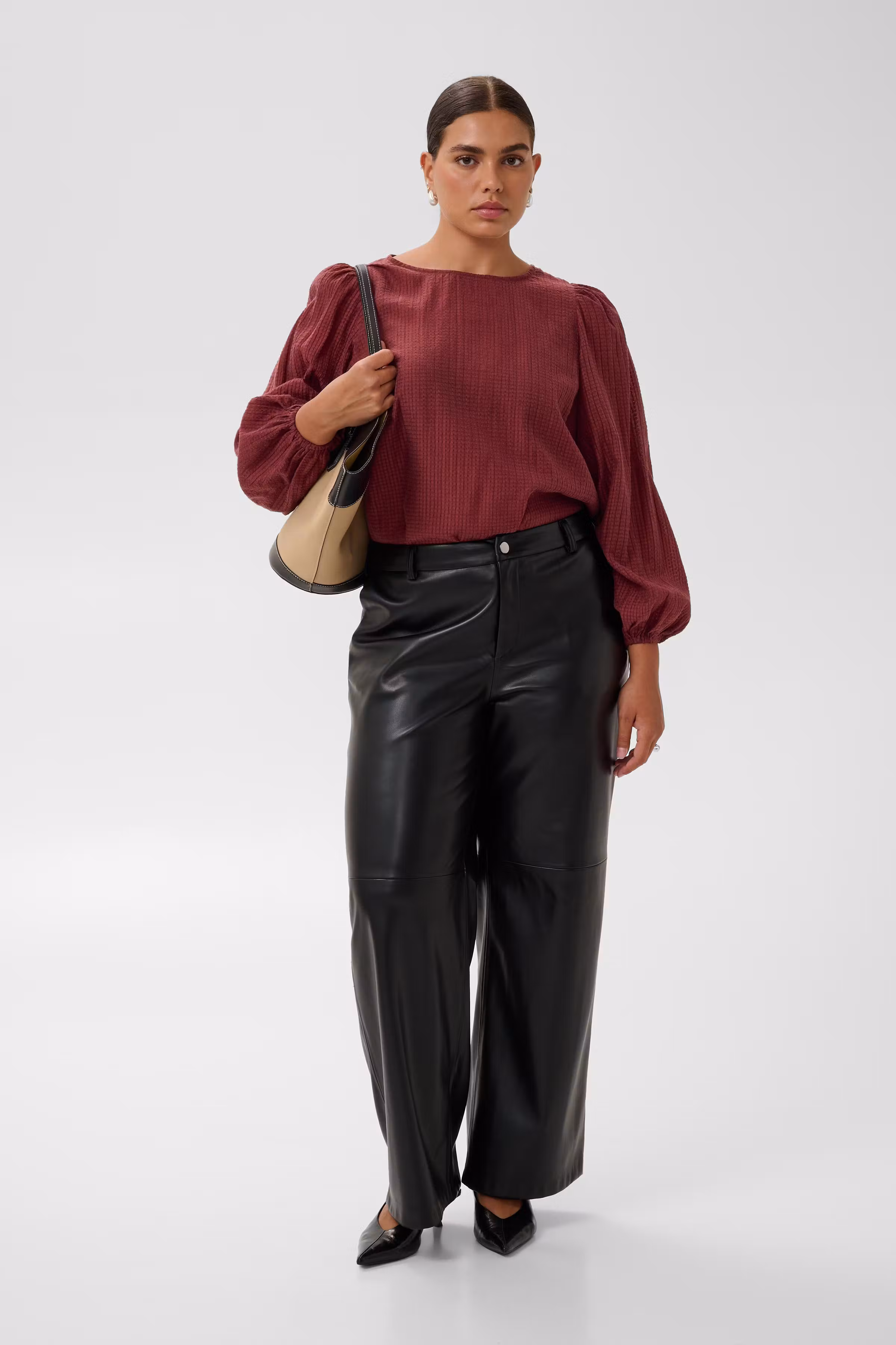 KCrie Bluse LOOKBOOK FRONT 10584586-191525
