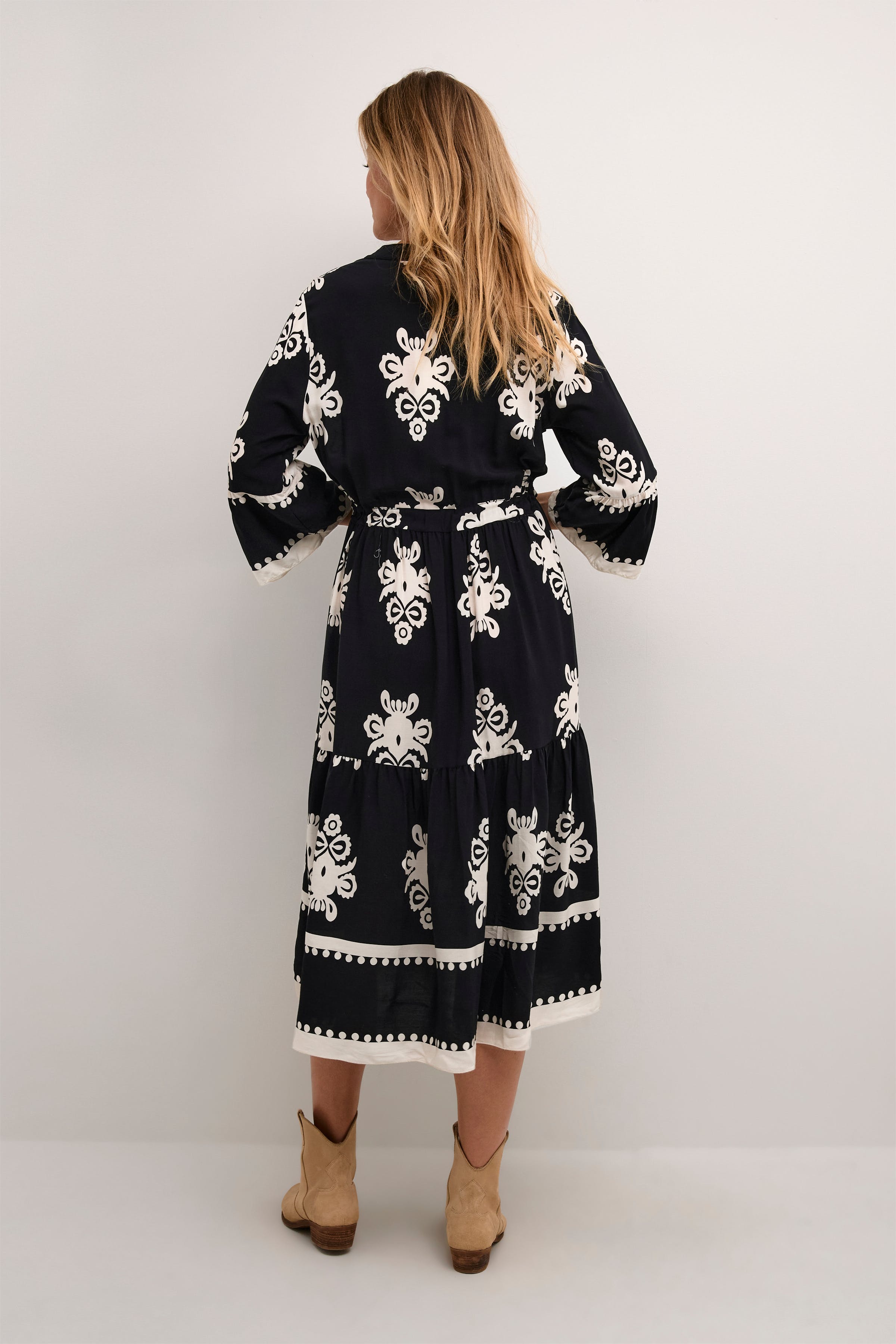 CRKoren Kleid LOOKBOOK BACK 10613123-106785