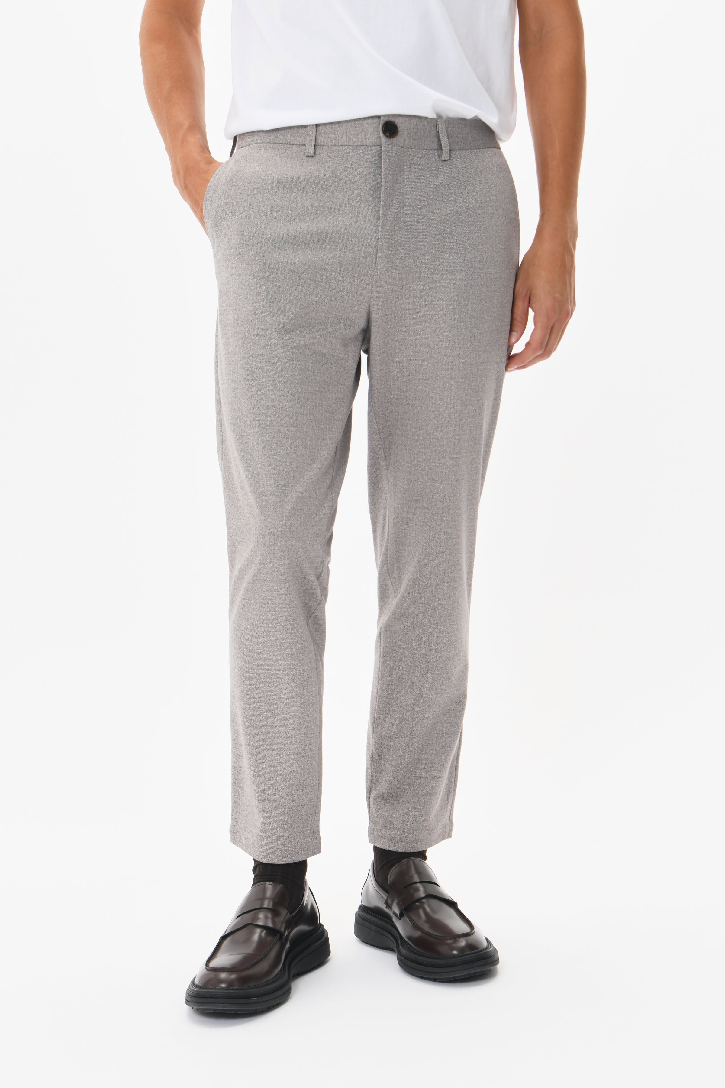 MAliam Hose LOOKBOOK FRONT 30207209-1811121