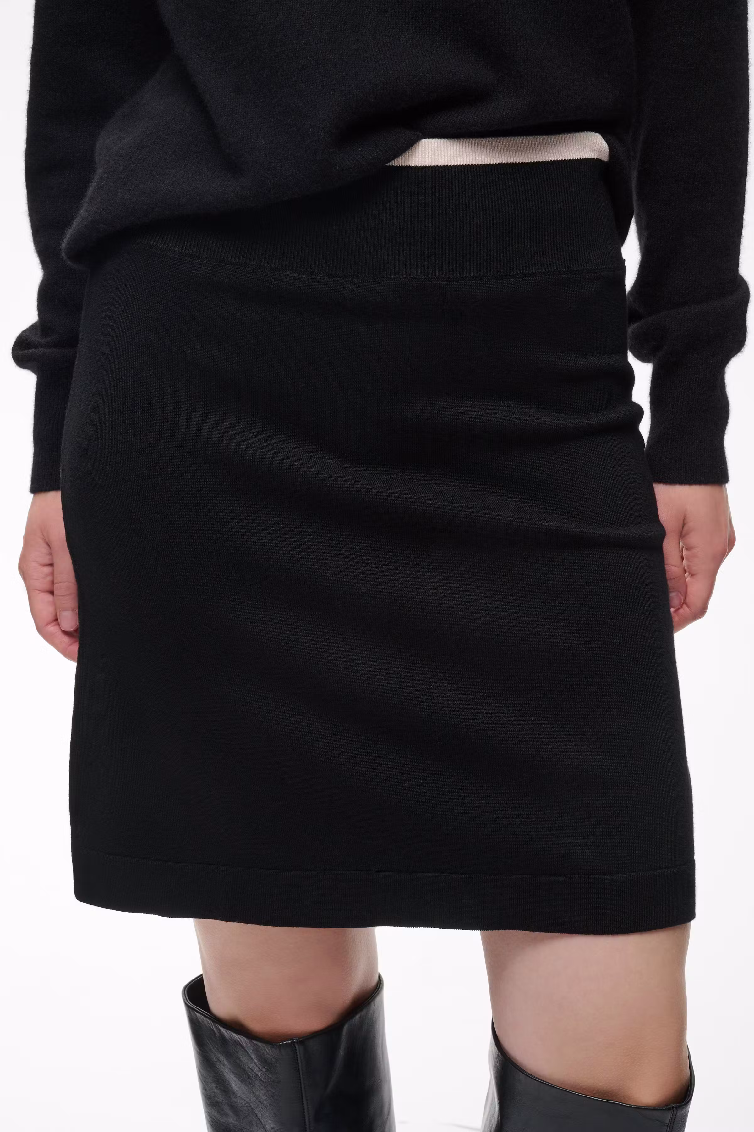 ZusanIW Skirt LOOKBOOK DETAIL 30111349-194008