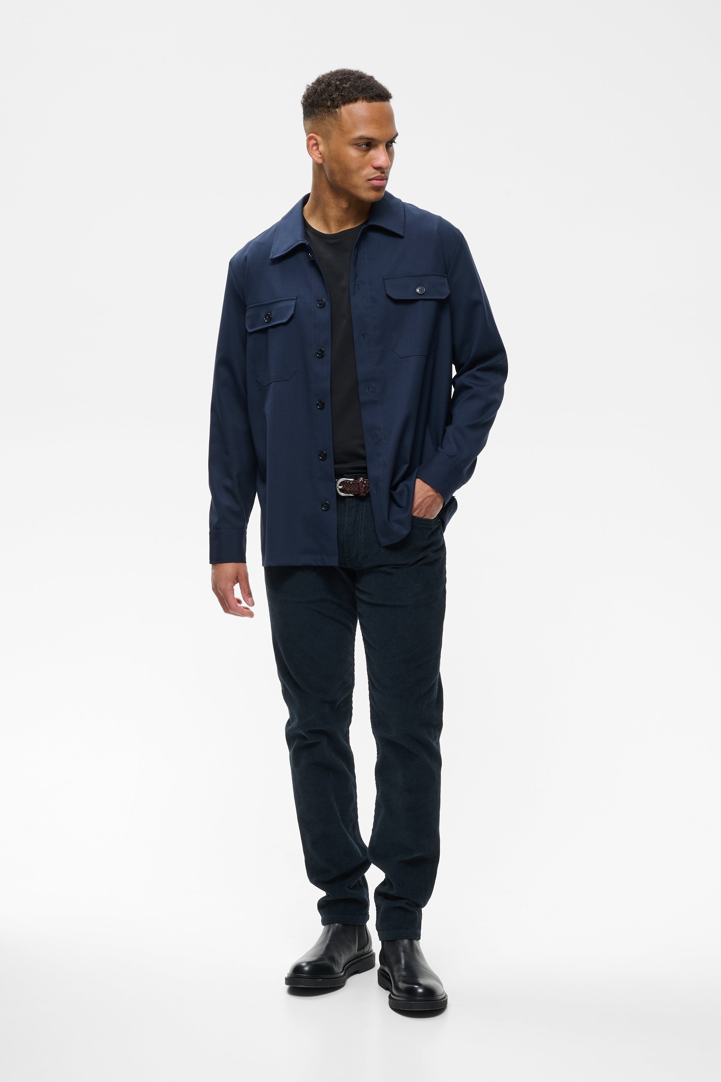 MApete Hose LOOKBOOK FRONT 30209264-194011