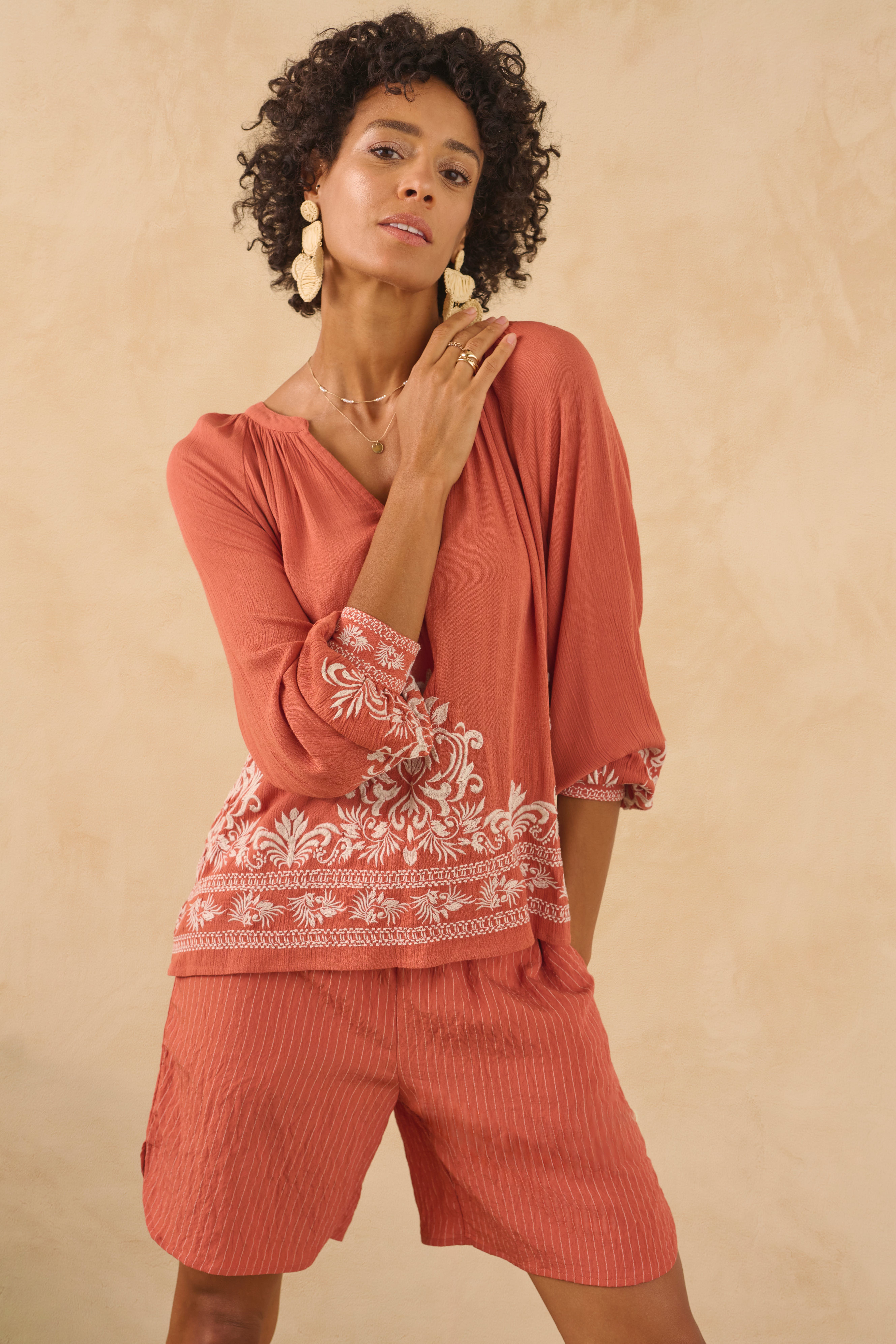 CRCelia Shorts LOCATION NONE 10613618-107567