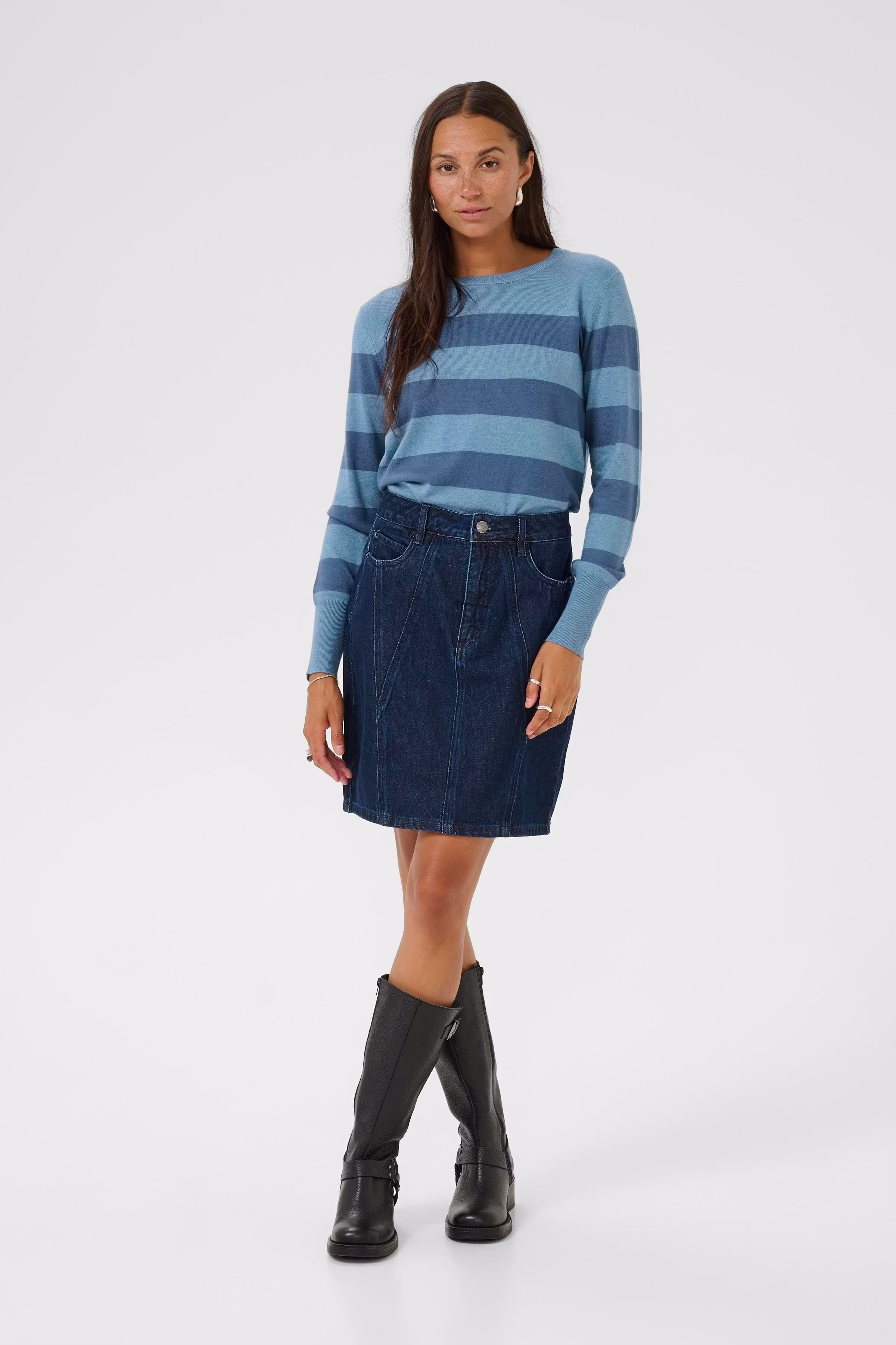 KAlizza Pullover LOOKBOOK FRONT 10509065-108415