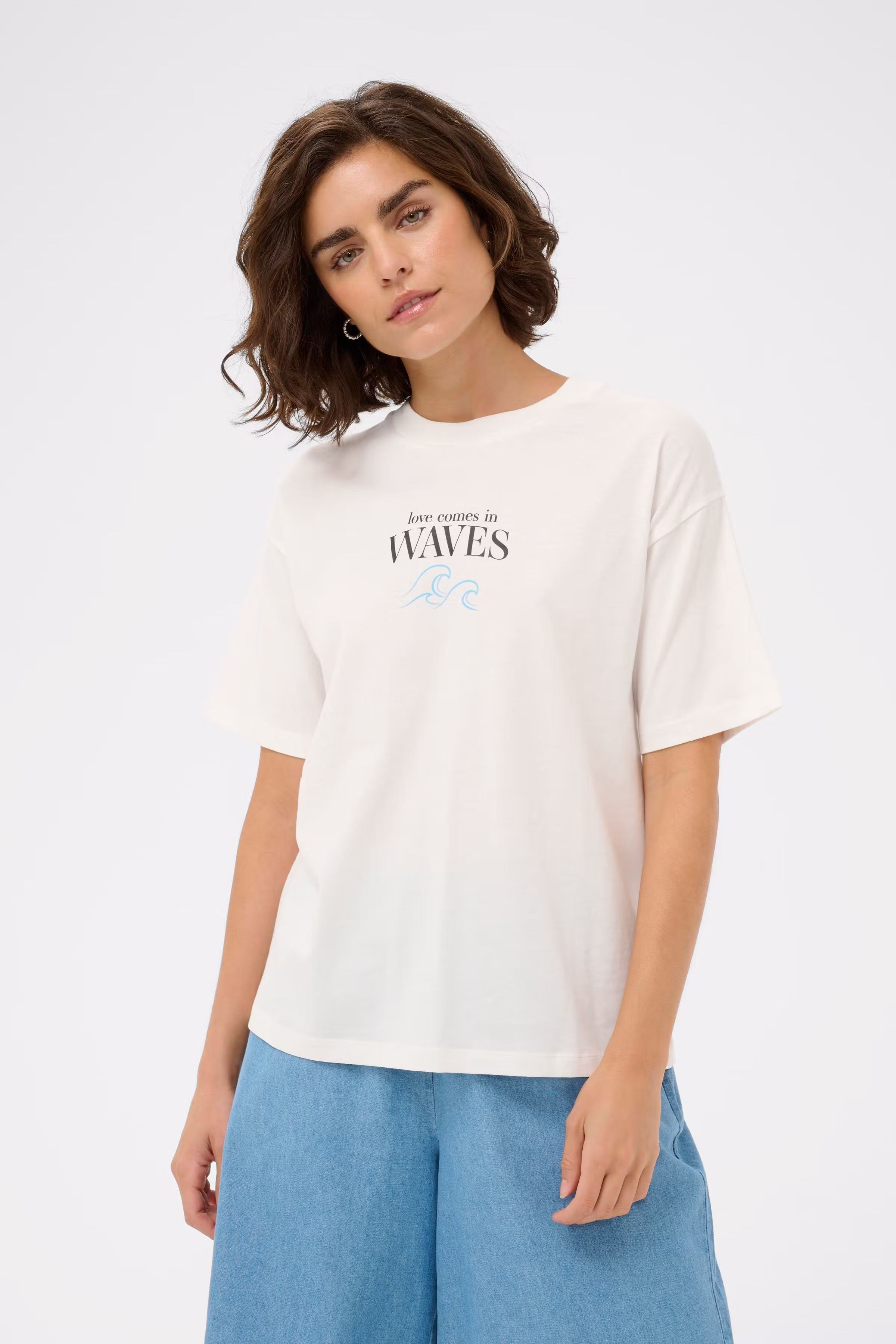 KAkelly T-shirt LOOKBOOK FRONT 10511577-109410