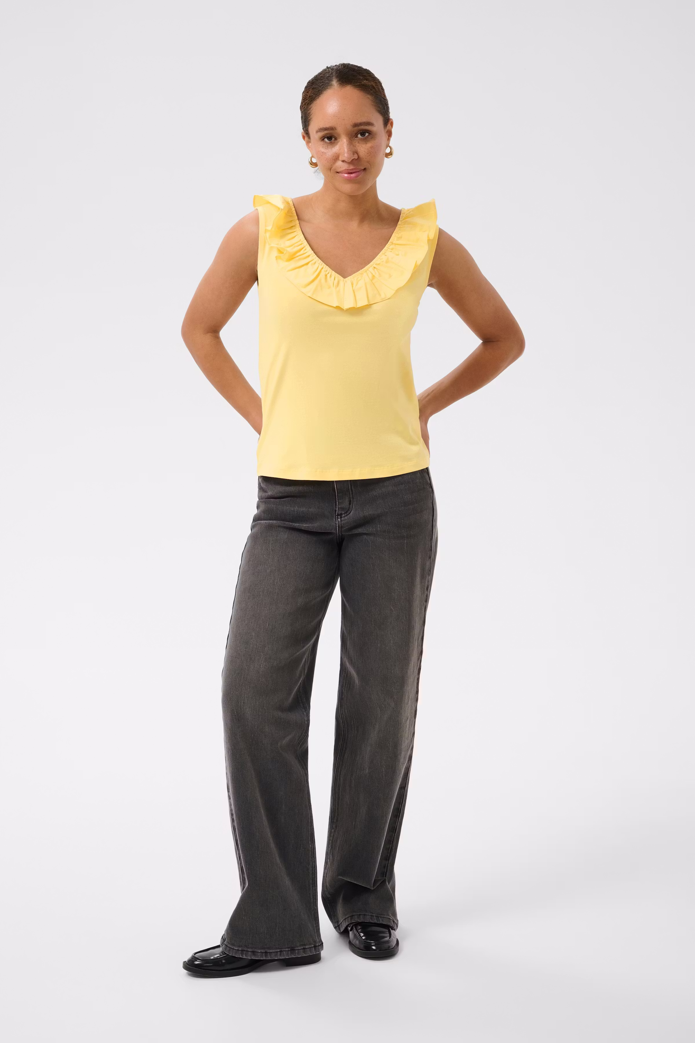 KAdidde Top LOOKBOOK FRONT 10511900-130822