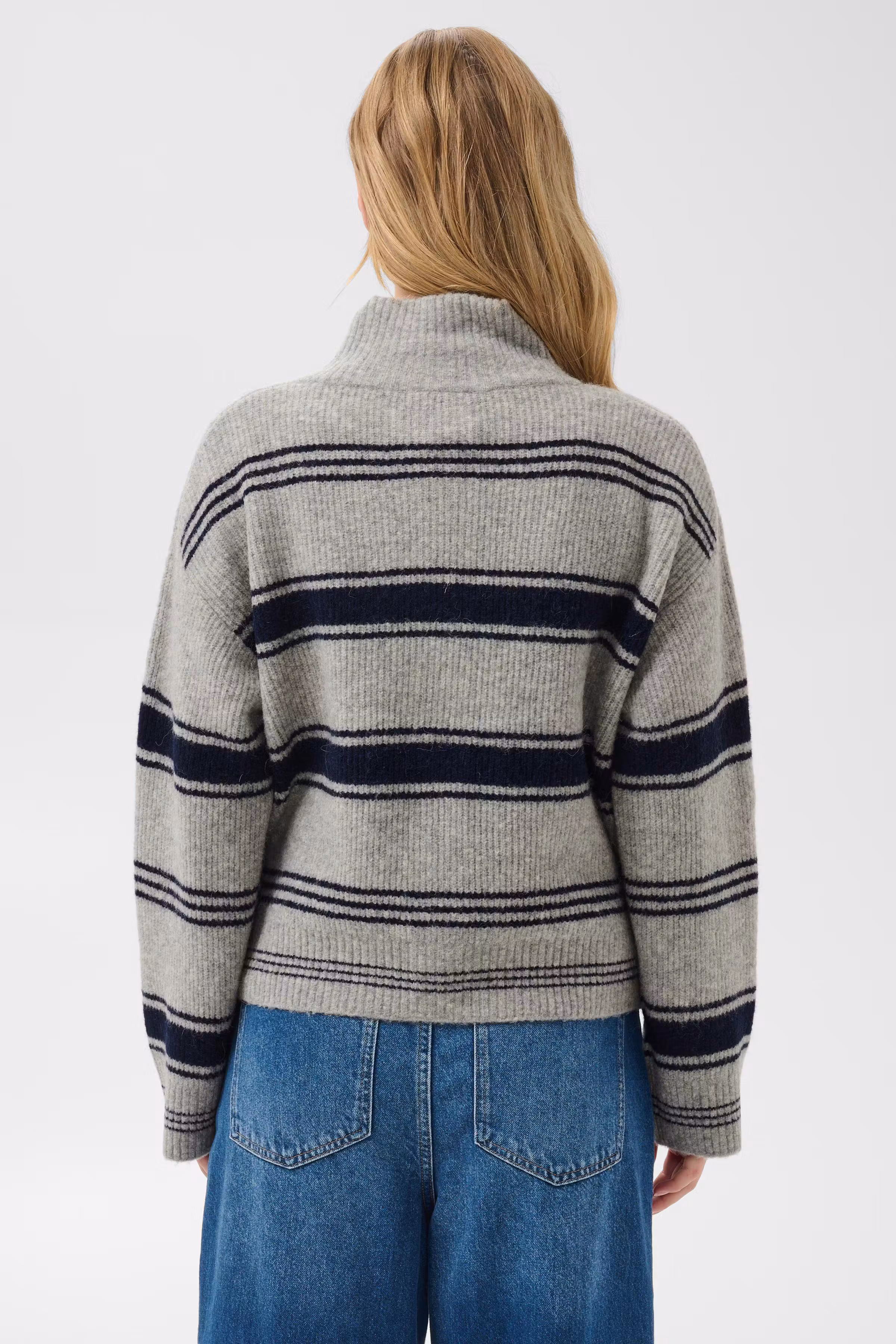 CamiriaPW Cardigan LOOKBOOK BACK 30310870-305330