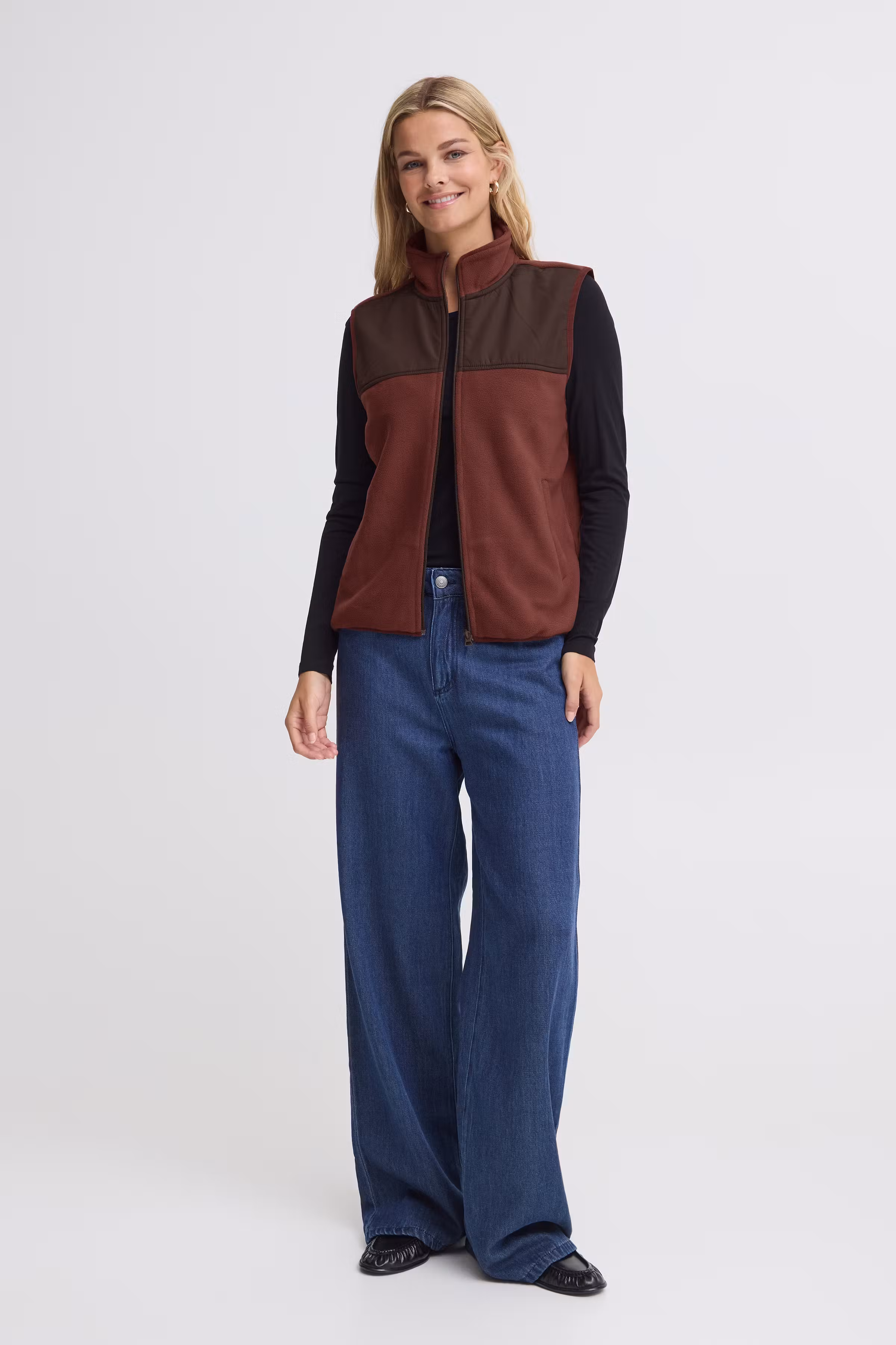 FRFLEA Waistcoat outerwear LOOKBOOK FRONT 20618216-191321