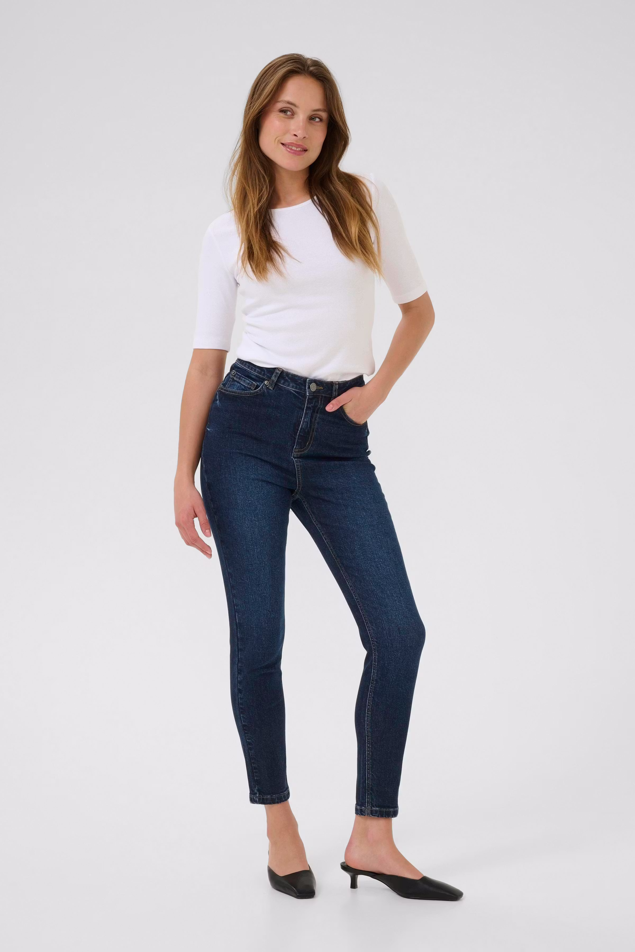 KAwillow Jeans LOOKBOOK FRONT 10510714-100316