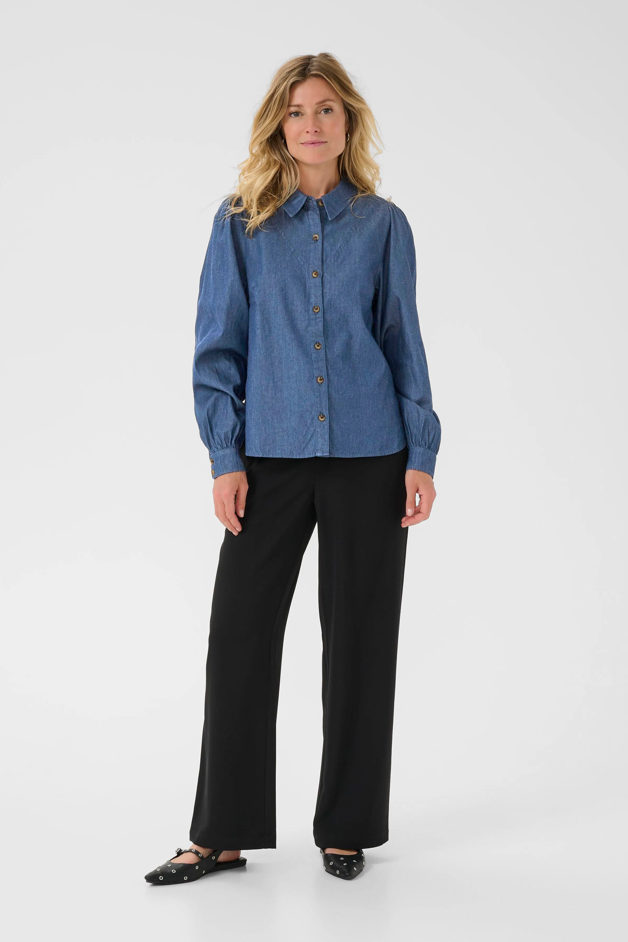 CRTallie Shirt LOOKBOOK FRONT 10613967-107893