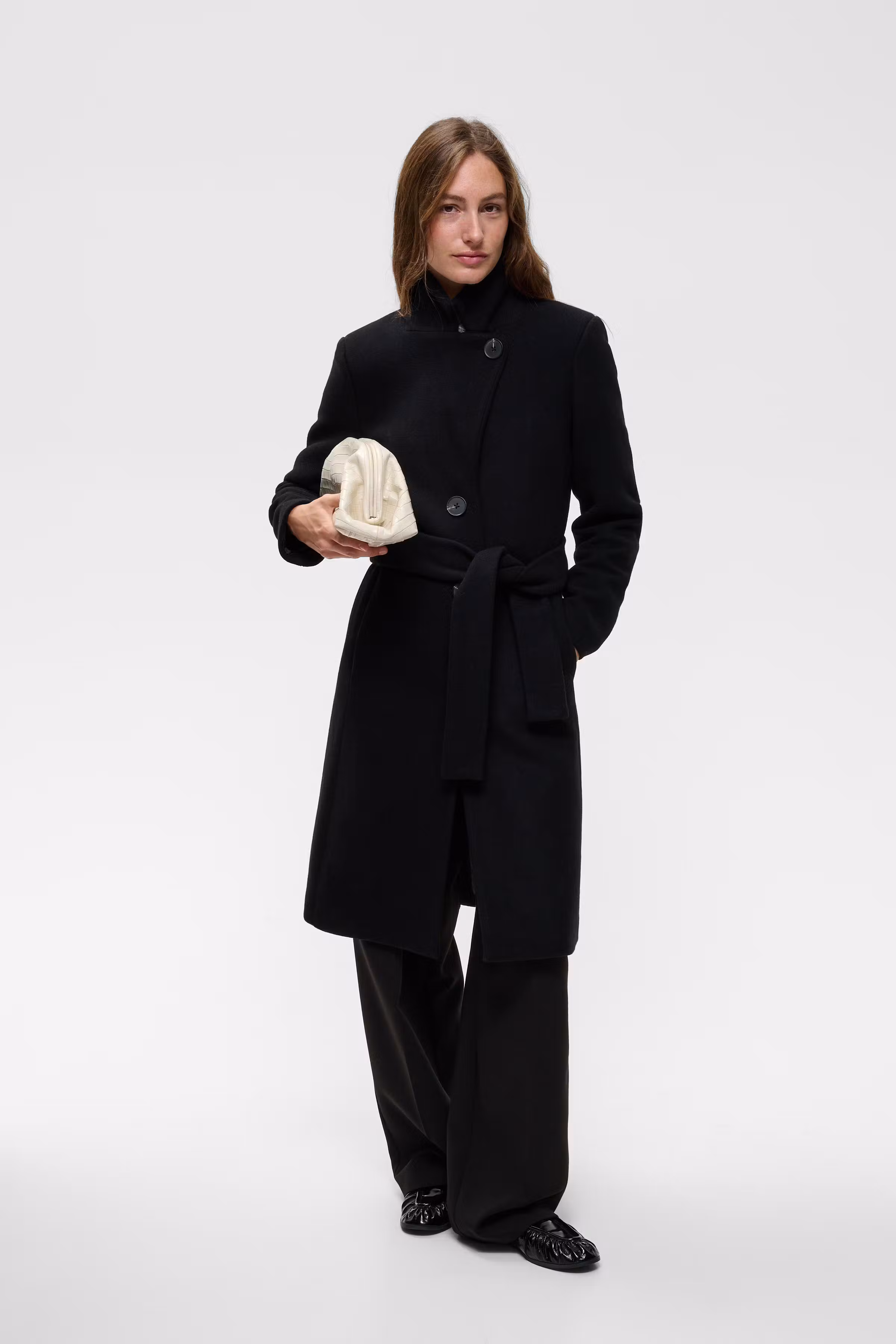 ZORAHIW Collar Mantel LOOKBOOK FRONT 30112646-194008