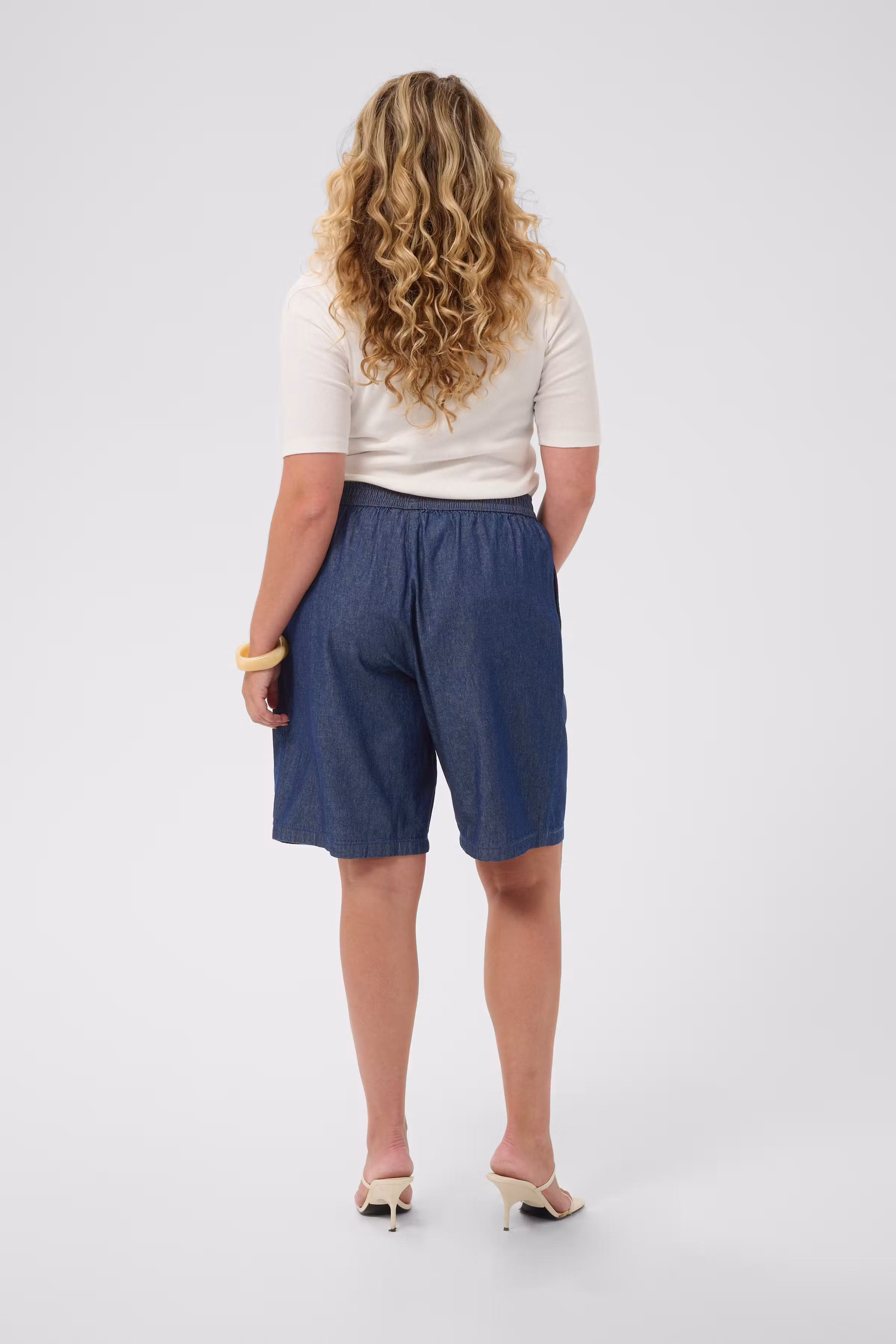 KCjada Bermuda LOOKBOOK BACK 10584171-107709