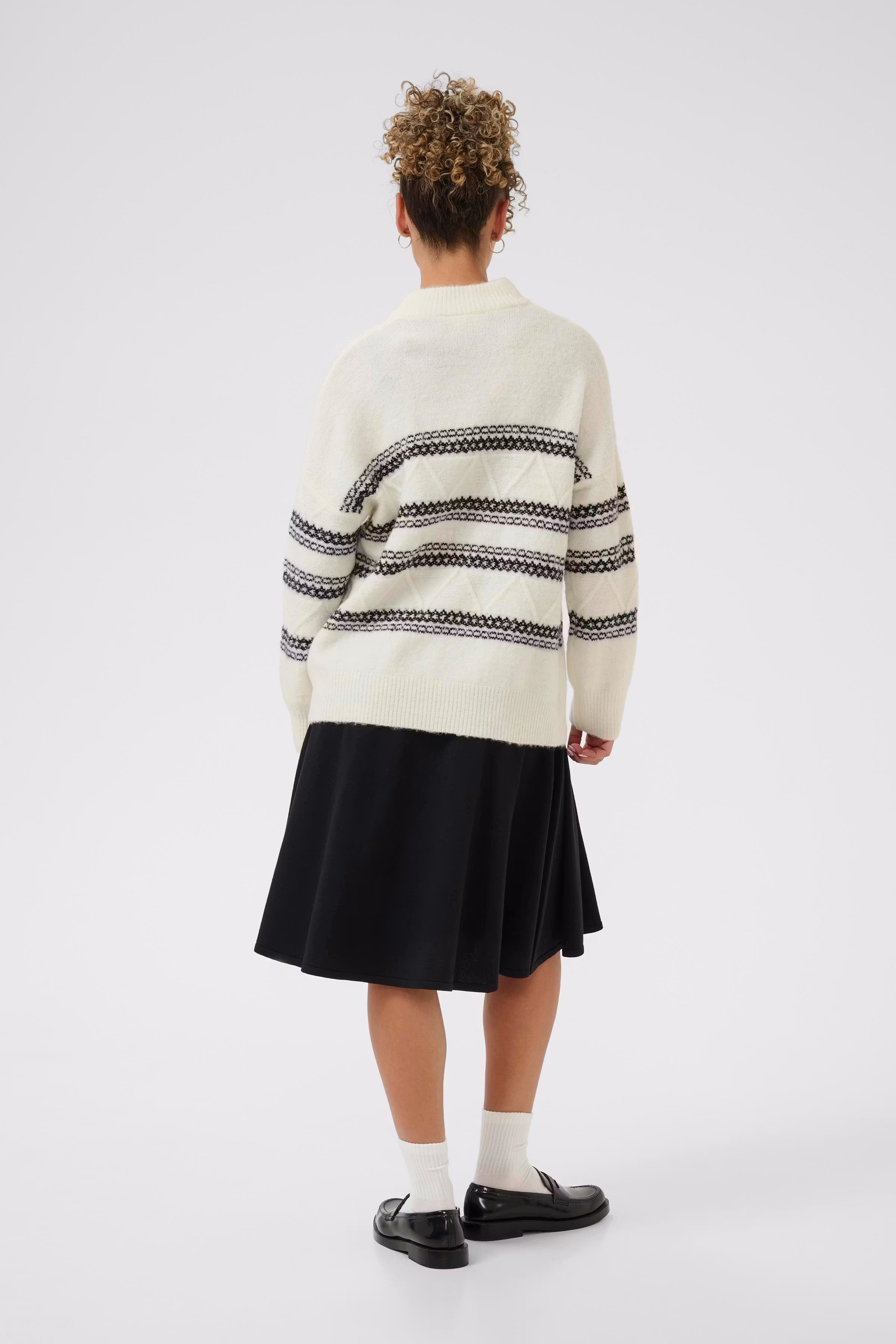 CRSkie Pullover LOOKBOOK BACK 10614397-1107011