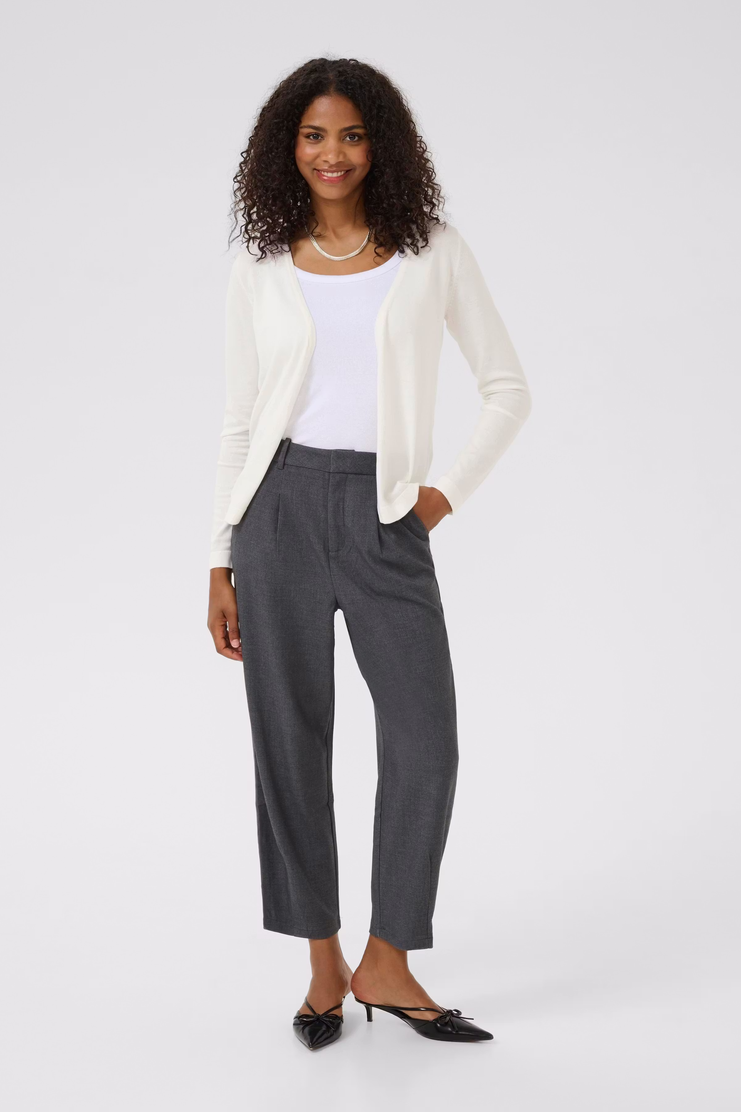 KAfenia Cardigan LOOKBOOK FRONT 10551503-50003