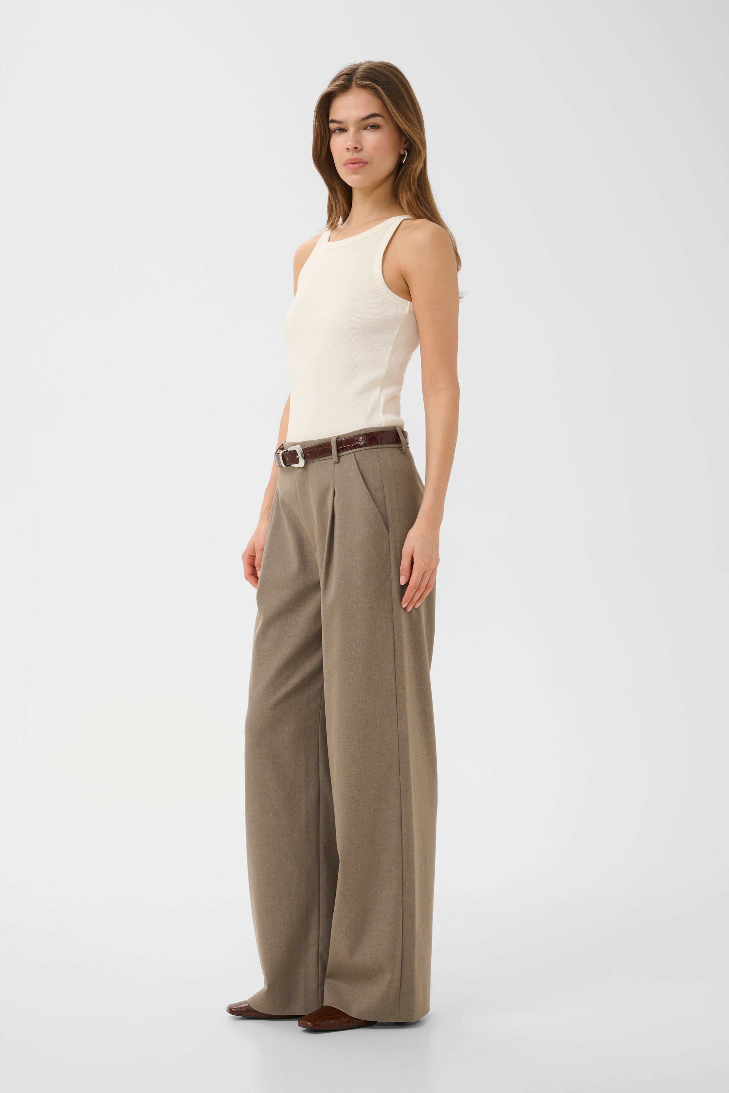 GZpaula Hose LOOKBOOK FRONT 10910494-106856