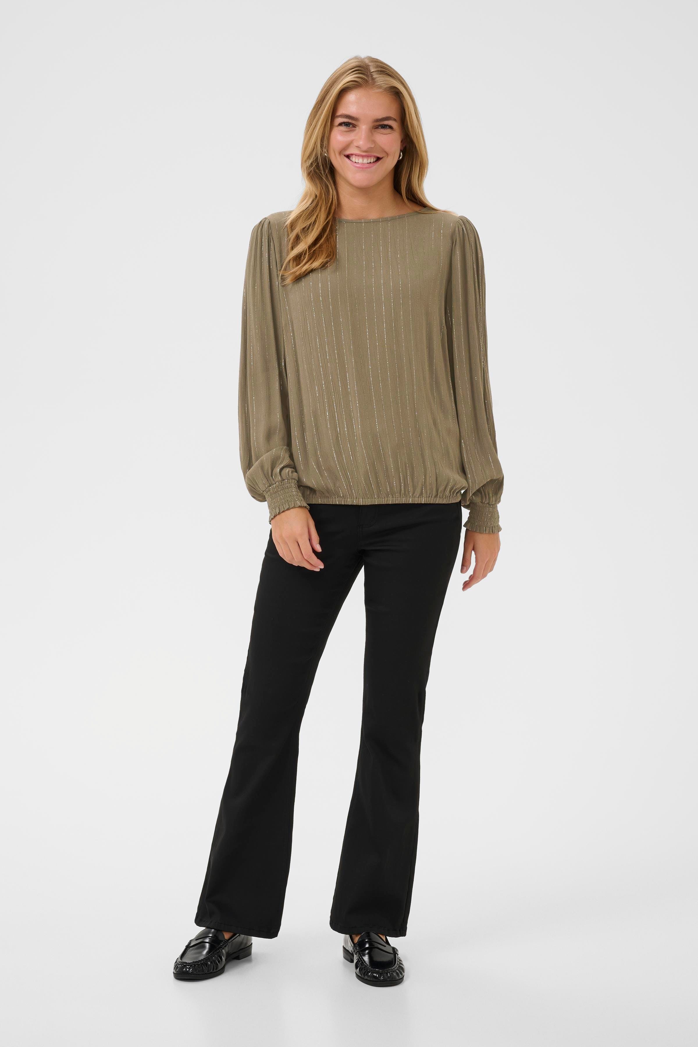 KAliv Glitter blouse LOOKBOOK FRONT 10509331-190808