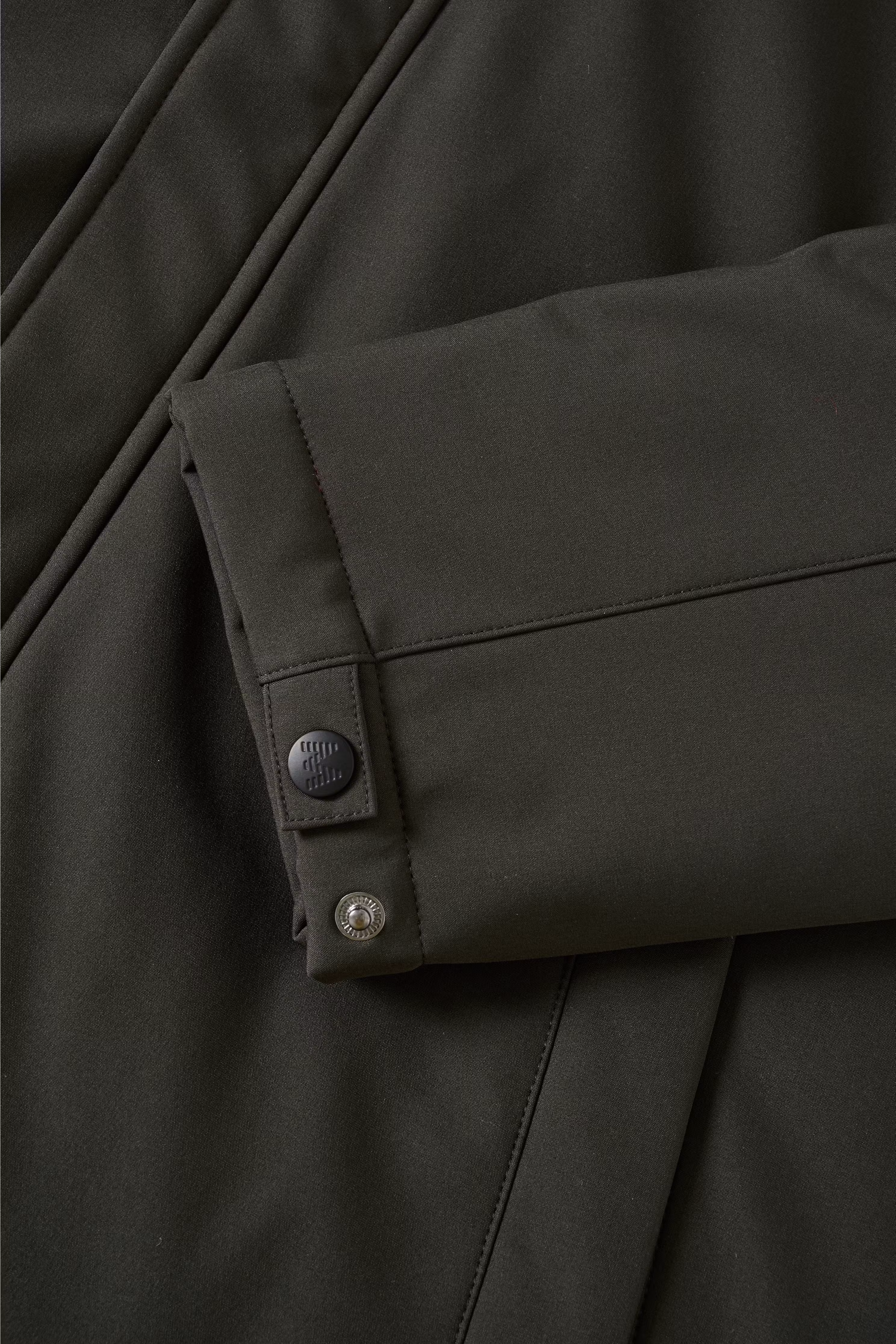 MAdeston Jas PACK DETAIL 30205571-300583