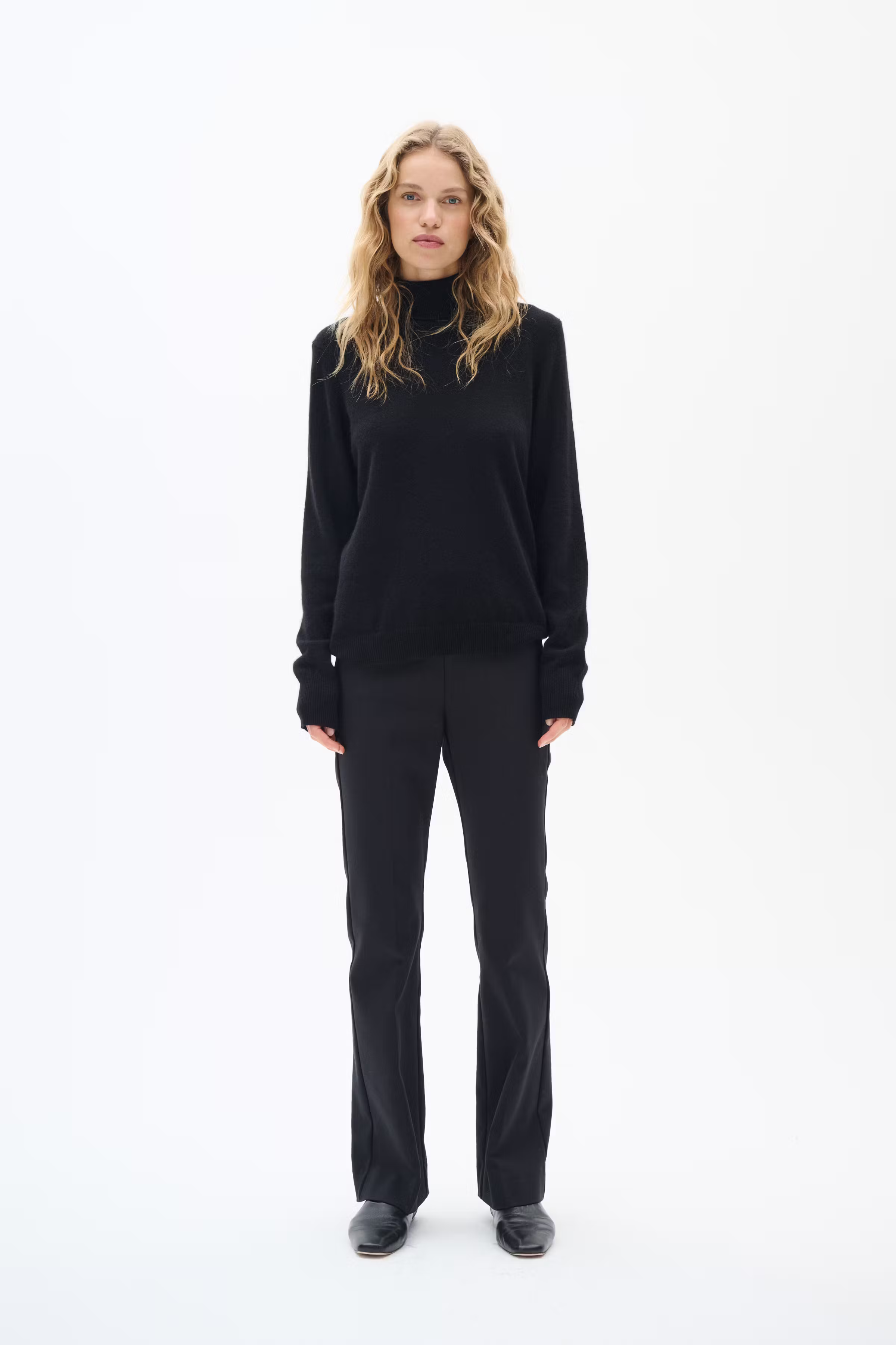 LukkaIW Rollneck Cashmere Pullover LOOKBOOK FRONT 30108211-194008