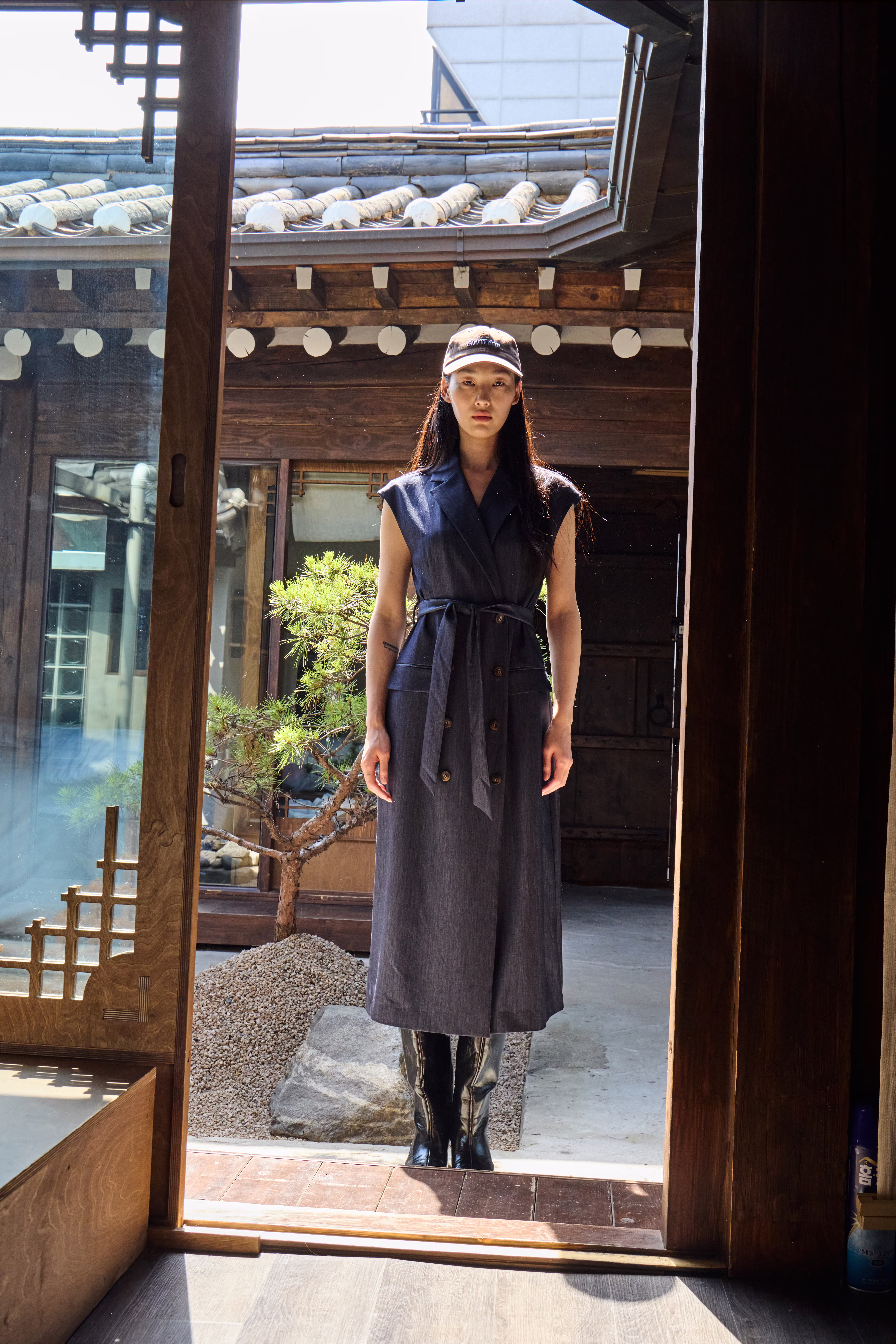 IHJUMI Väst LOCATION NONE 20124606-200340