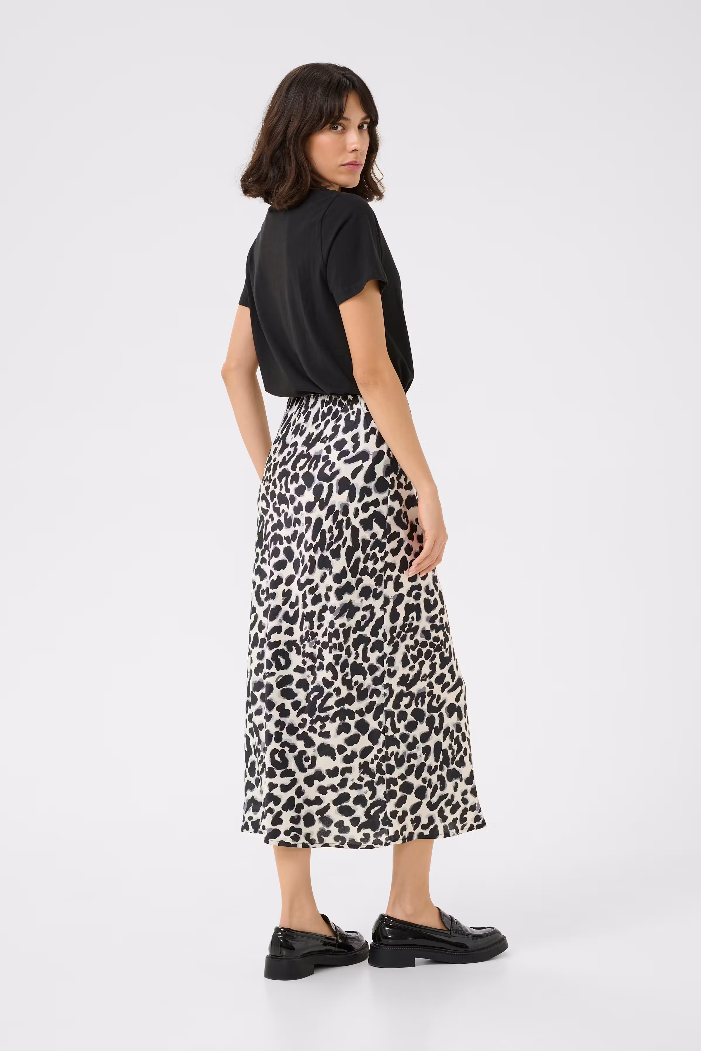 KAjune Rok LOOKBOOK BACK 10510183-107798