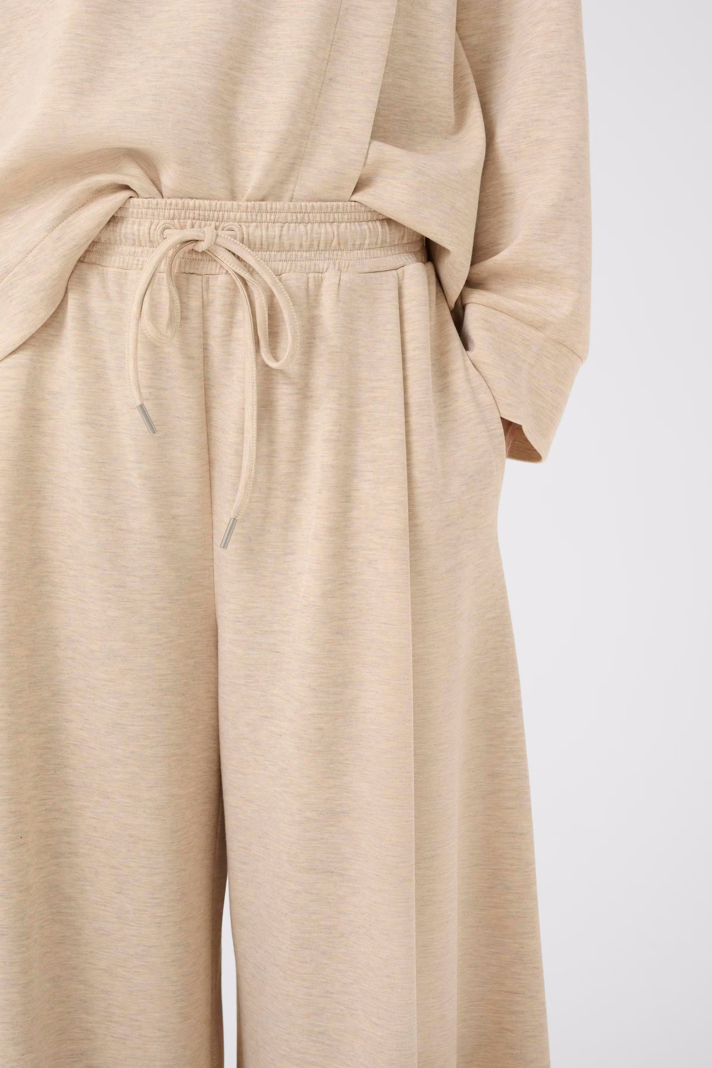 GidaIW Hose LOOKBOOK DETAIL 30111107-1304031