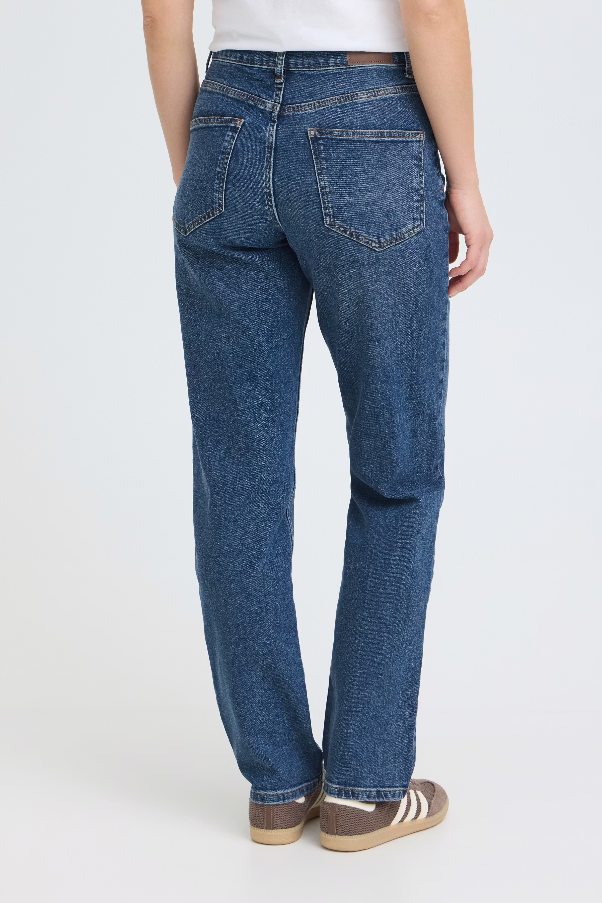 PZLIVA UHW Jeans Straight Leg LOOKBOOK BACK 50206516-200005