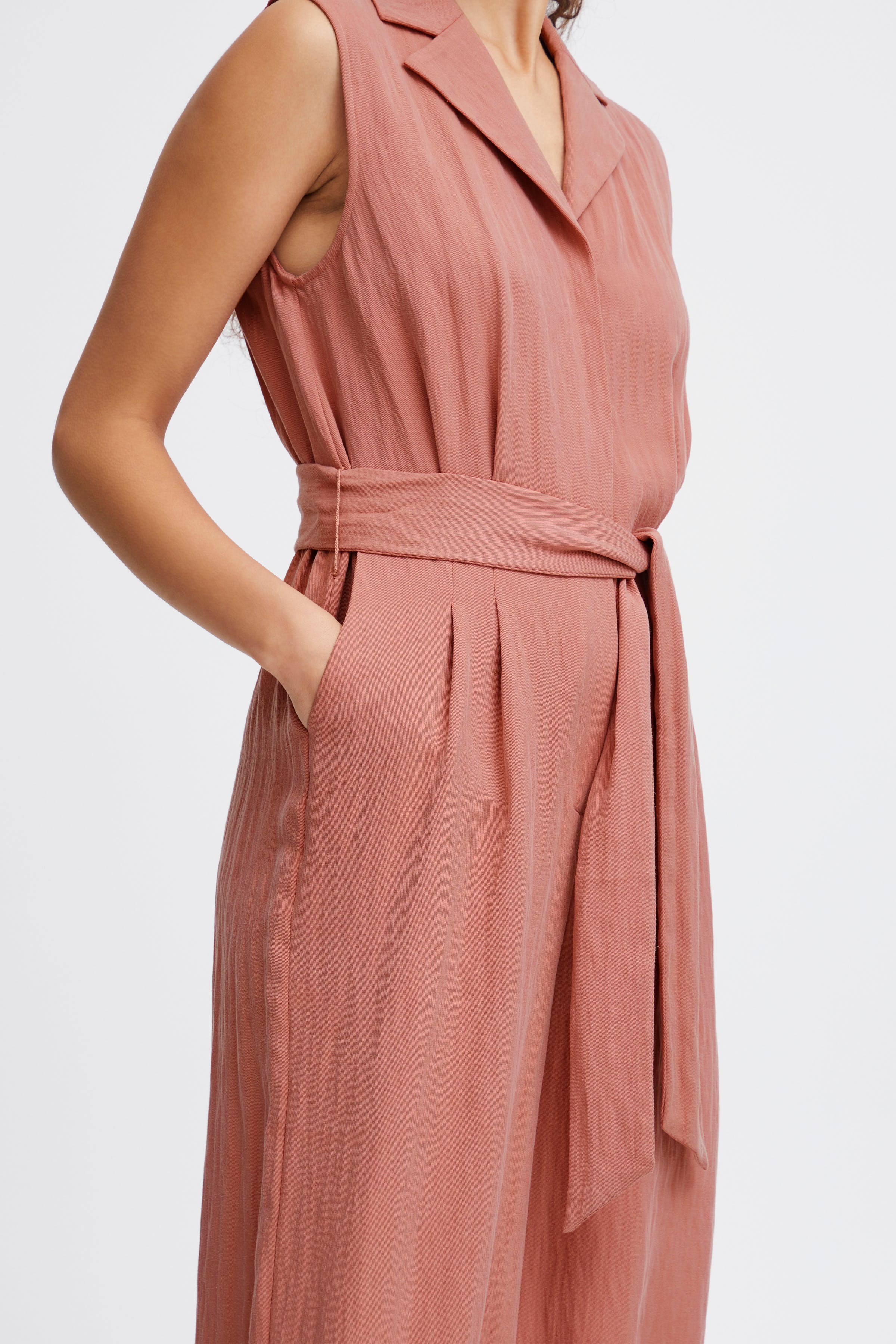 BYECCERI Jumpsuit LOOKBOOK DETAIL 20814868-181436