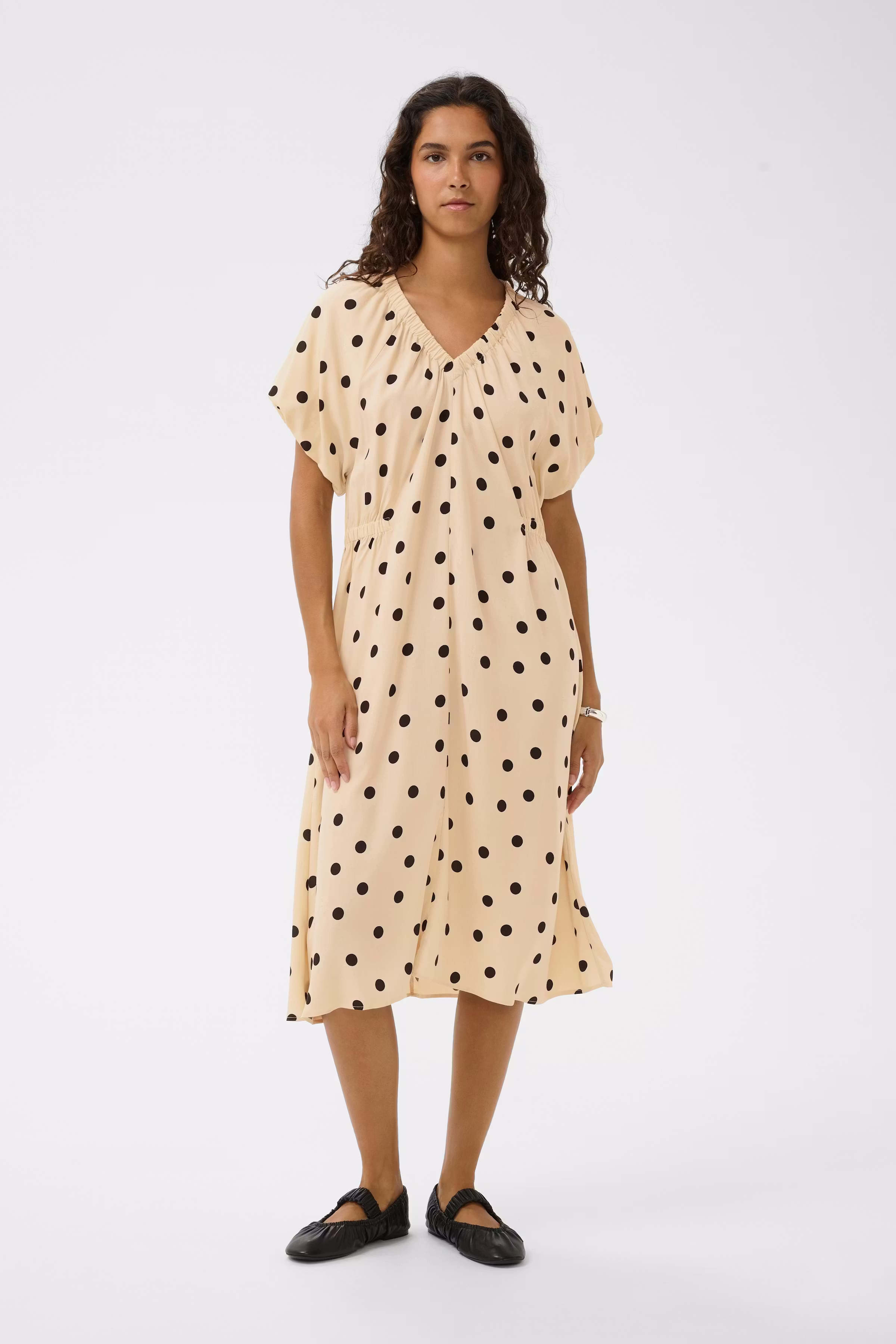 SLArjana Dress LOOKBOOK FRONT 30409159-305003