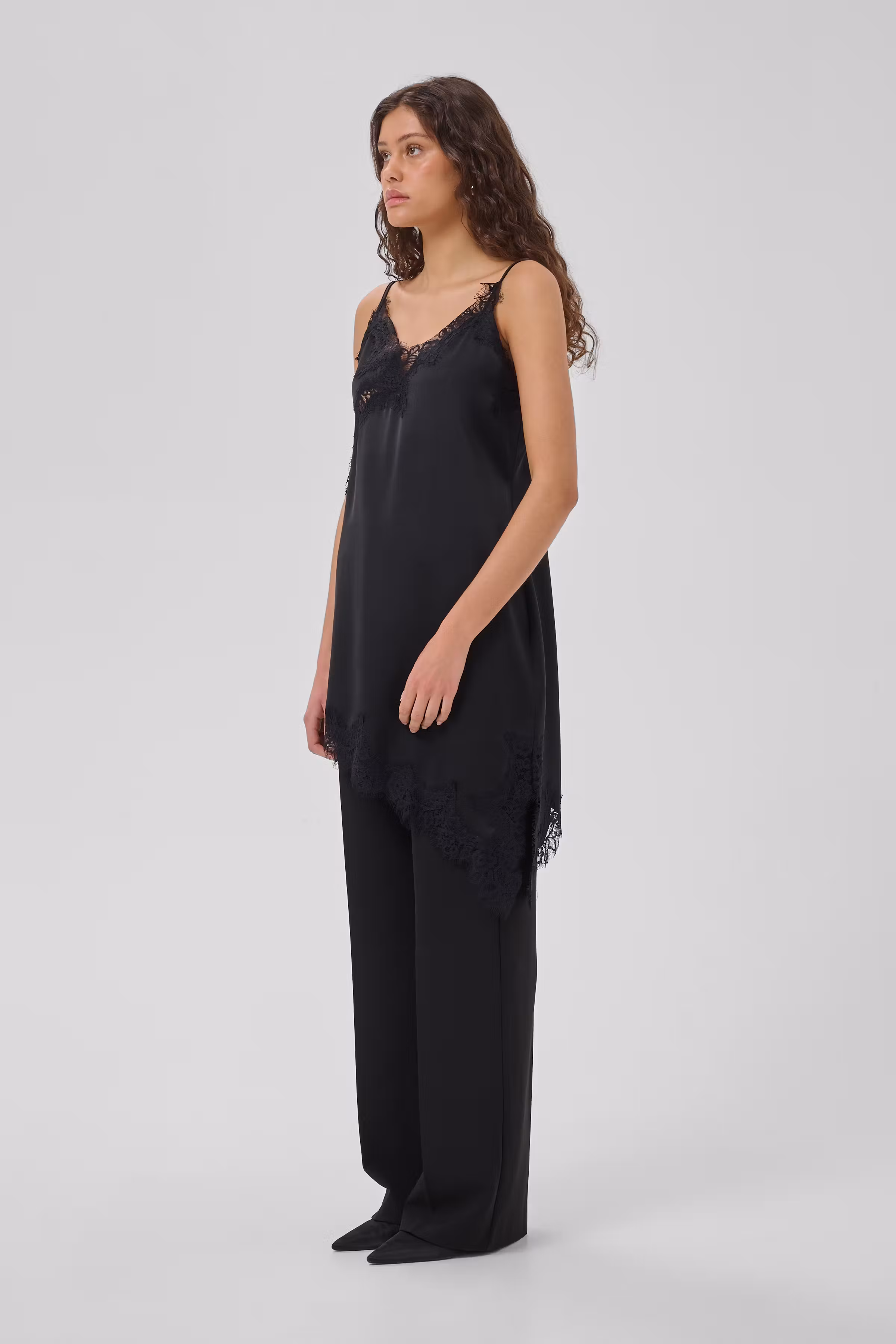 MWBrenda Dress LOOKBOOK FRONT 10705656-100031