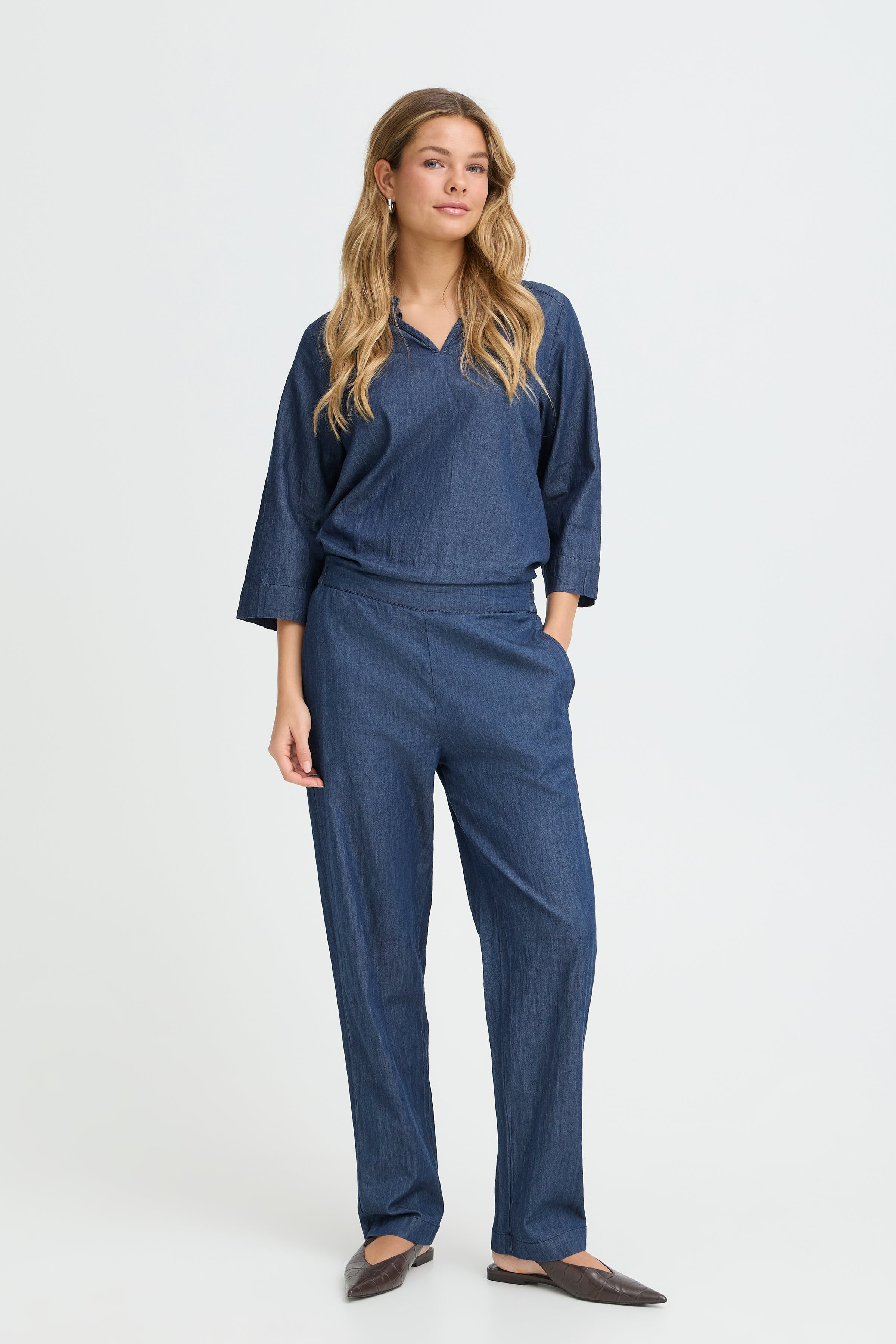 FRLARISSA Hose LOOKBOOK FRONT 20617623-900006108