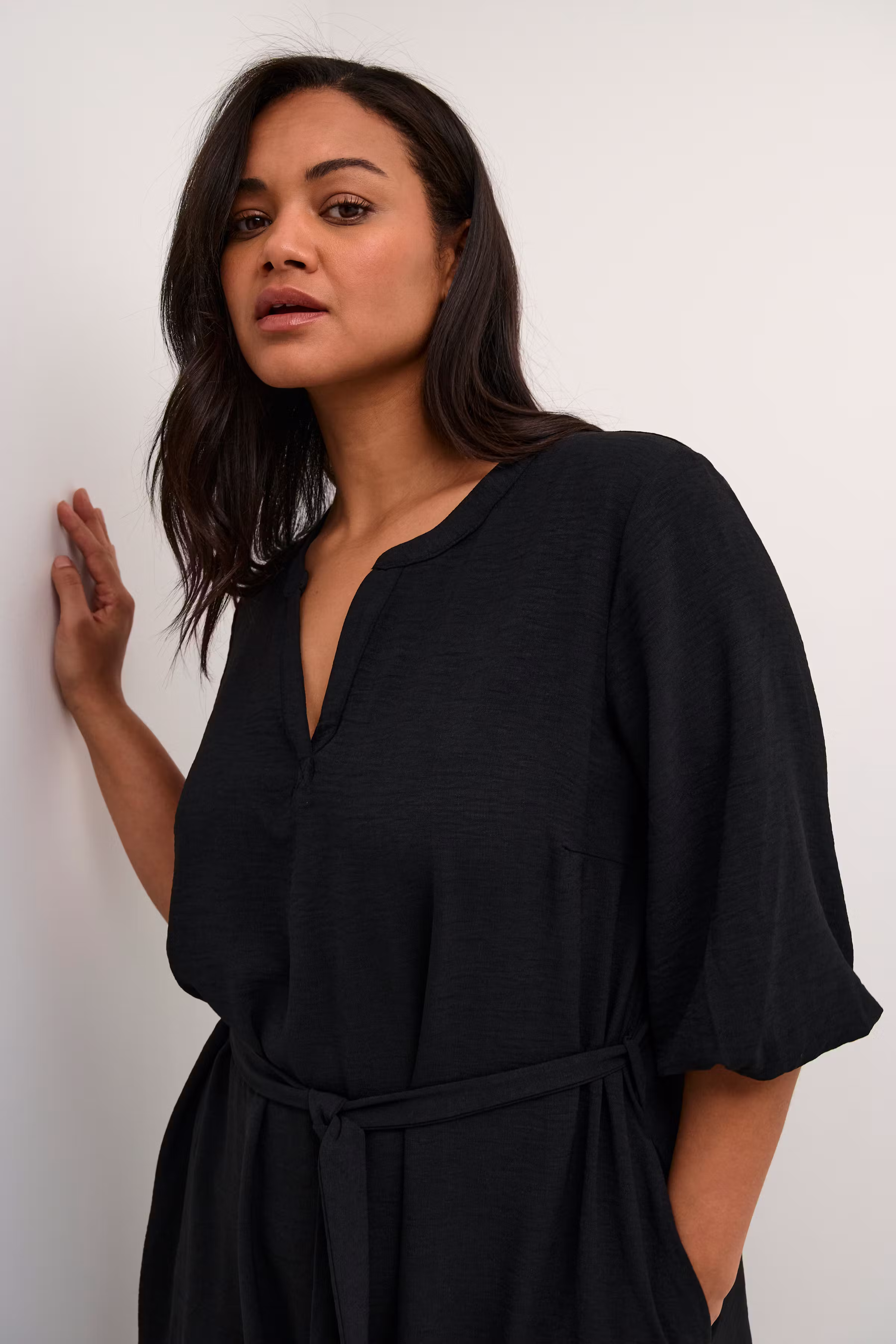 KCdeva Kjole LOOKBOOK DETAIL 10582524-100121