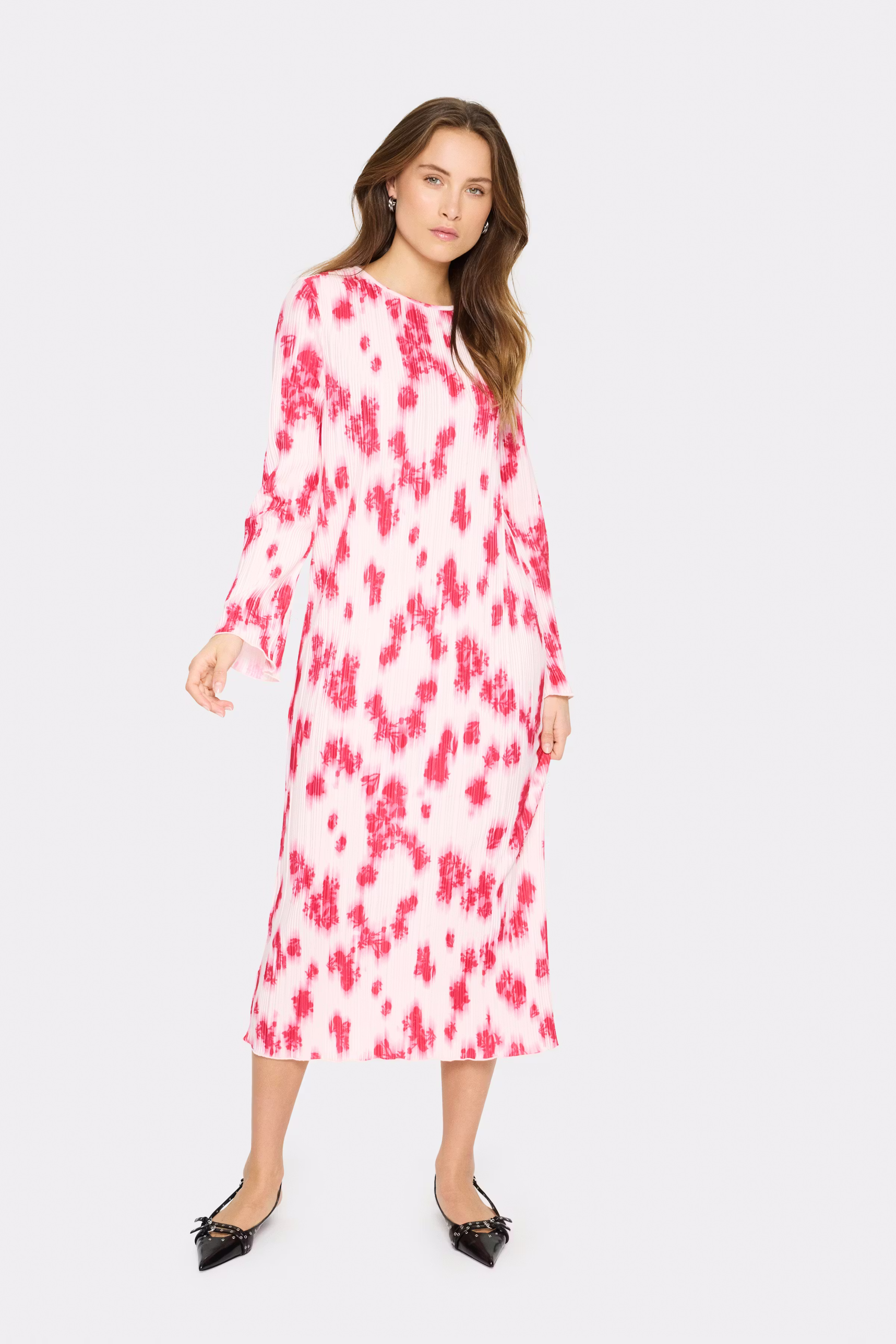 MuniSZ Kjole LOOKBOOK FRONT 30514678-304429