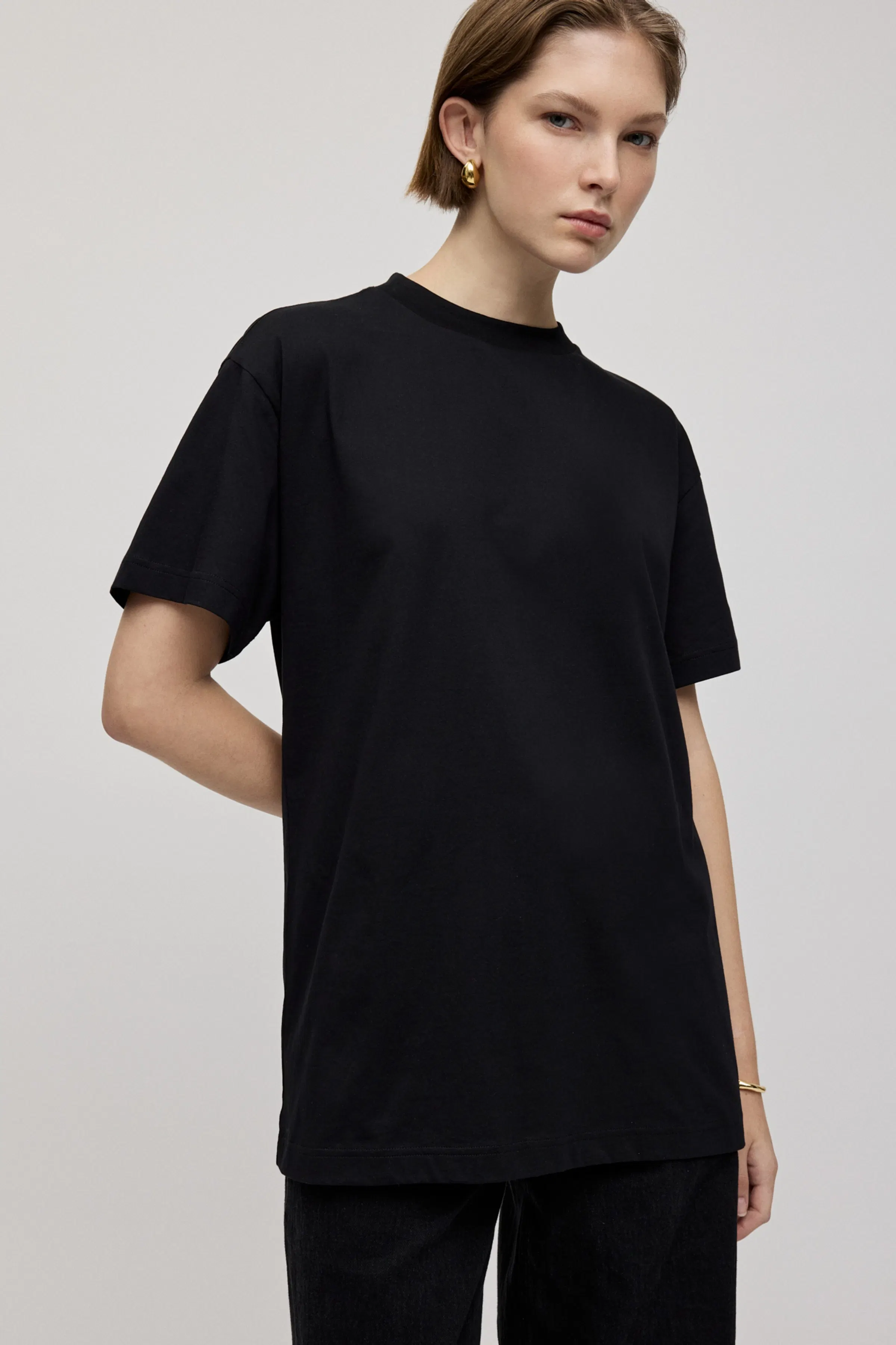 IOKYLA T-shirt LOOKBOOK FRONT 30600547-BK999